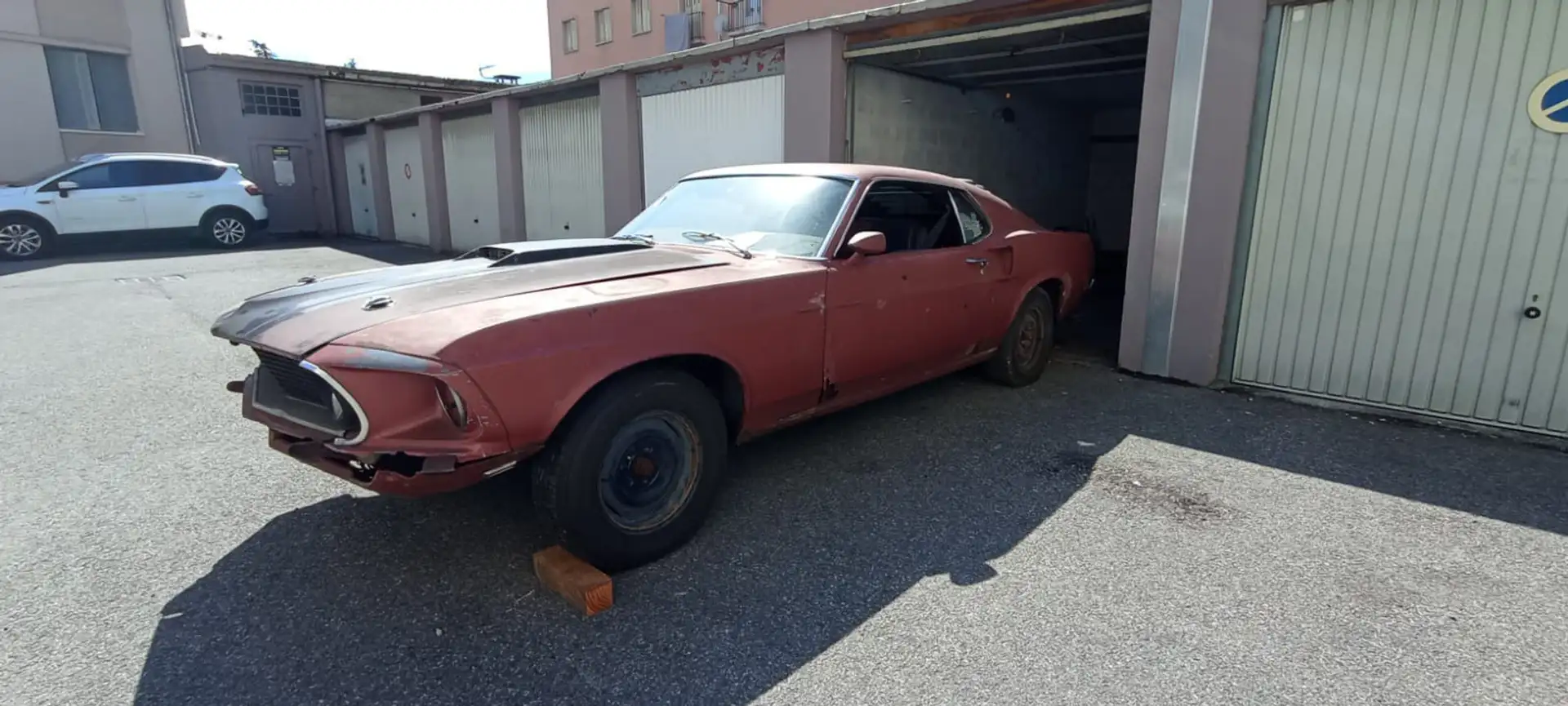 Ford Mustang Red - 1