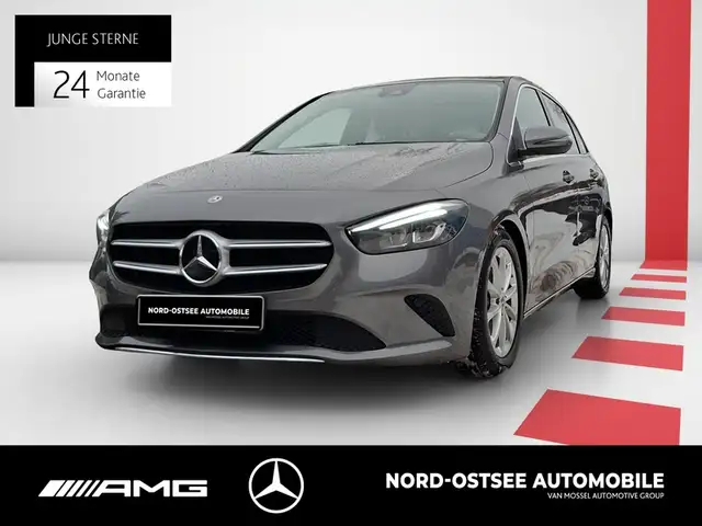 Mercedes-Benz B 200 LED NAVI PANO PDC TEMPOMAT MBUX KEYLESS