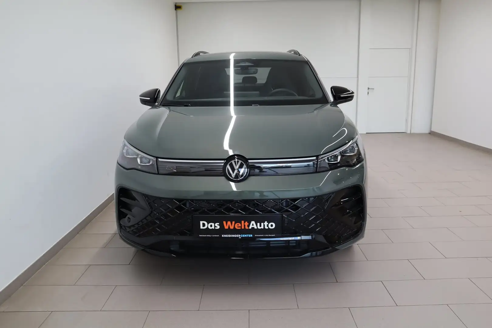 Volkswagen Tiguan Sport TDI 4MOTION DSG Grün - 2