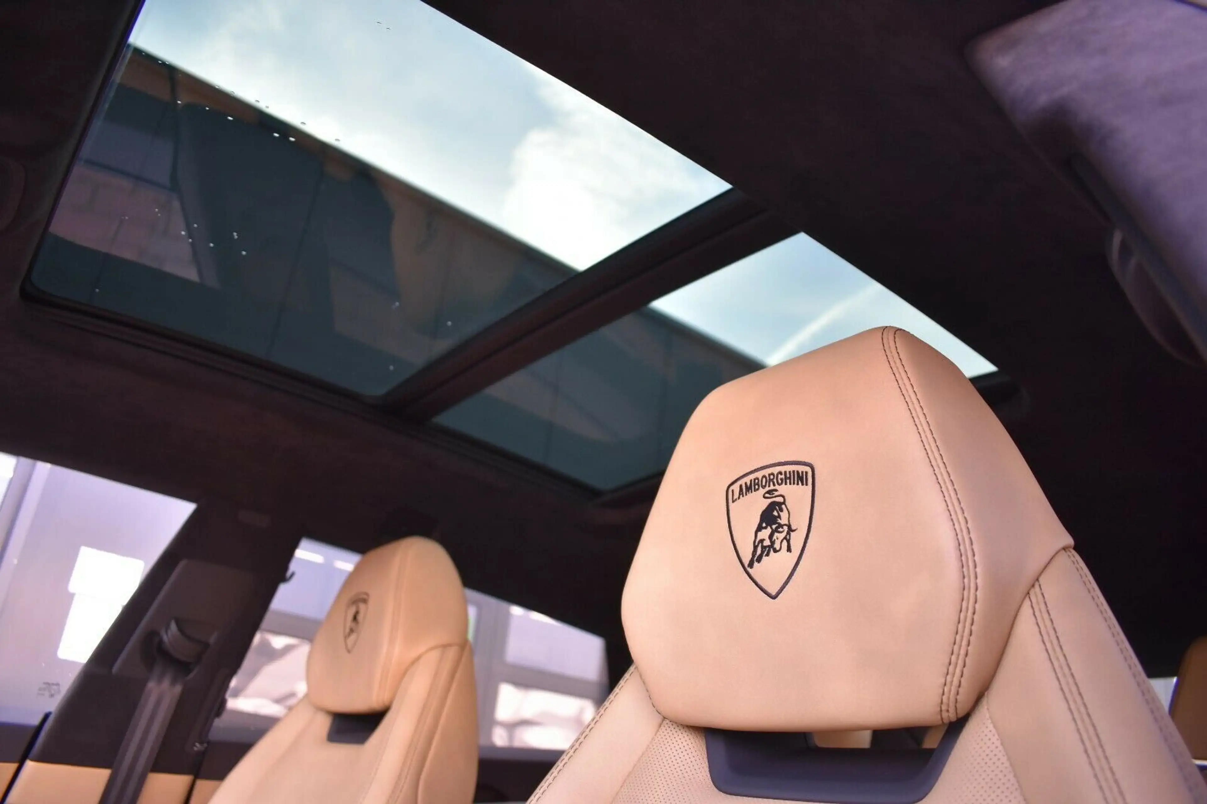 Lamborghini Urus LP650 *PANO*VoLL*23*Q-Citura*Mietkauf* — photo 12