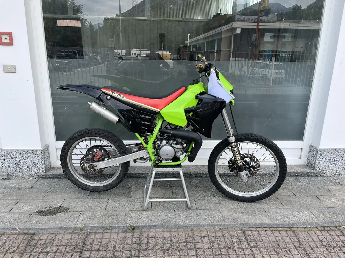 HM CRE Six Racing base - 1