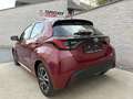Toyota Yaris 1.5 HYBRID AUTOMAAT ICONIC/ 28350KM/ FULL OPTION ! Rouge - thumbnail 2