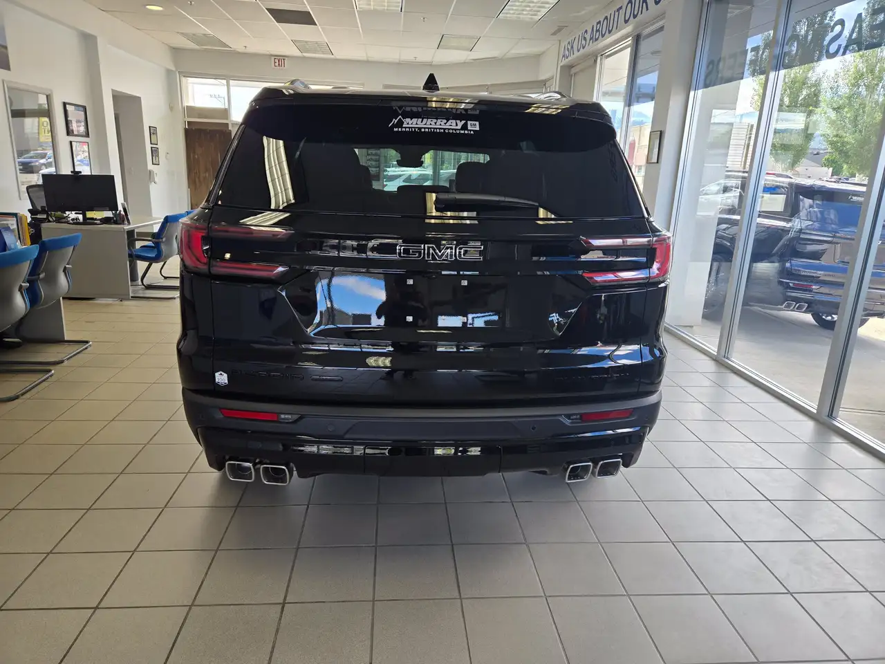 GMC Acadia снимка GMC Acadia
