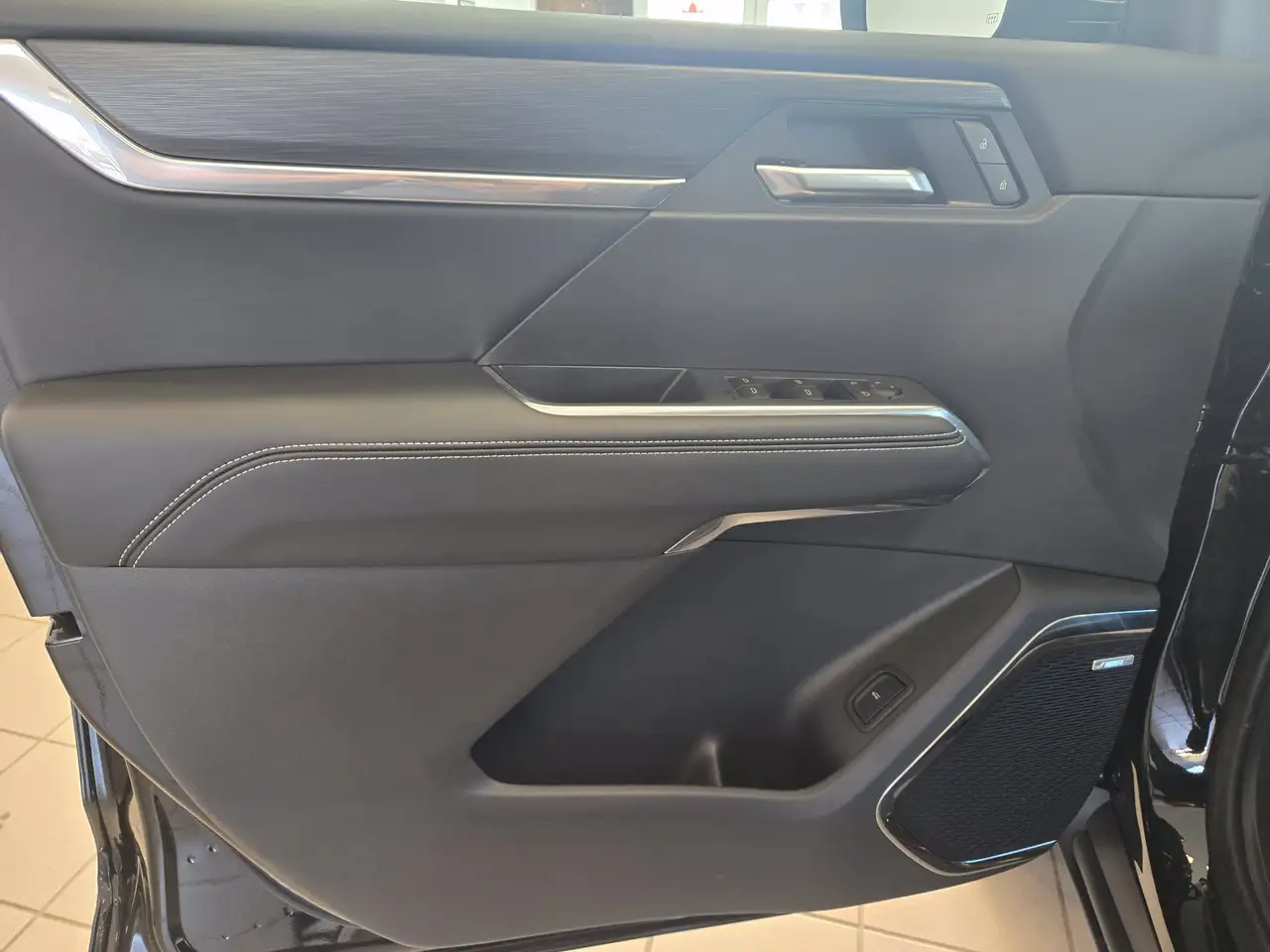 GMC Acadia снимка GMC Acadia