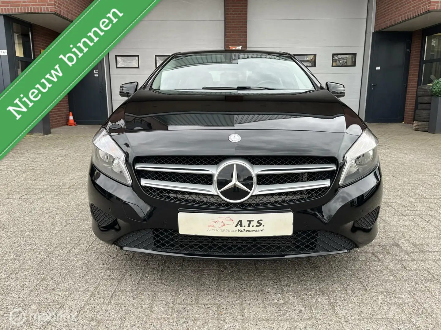 Mercedes-Benz A 180 Ambition AIRCO*PDC*17INCH LM* Noir - 2