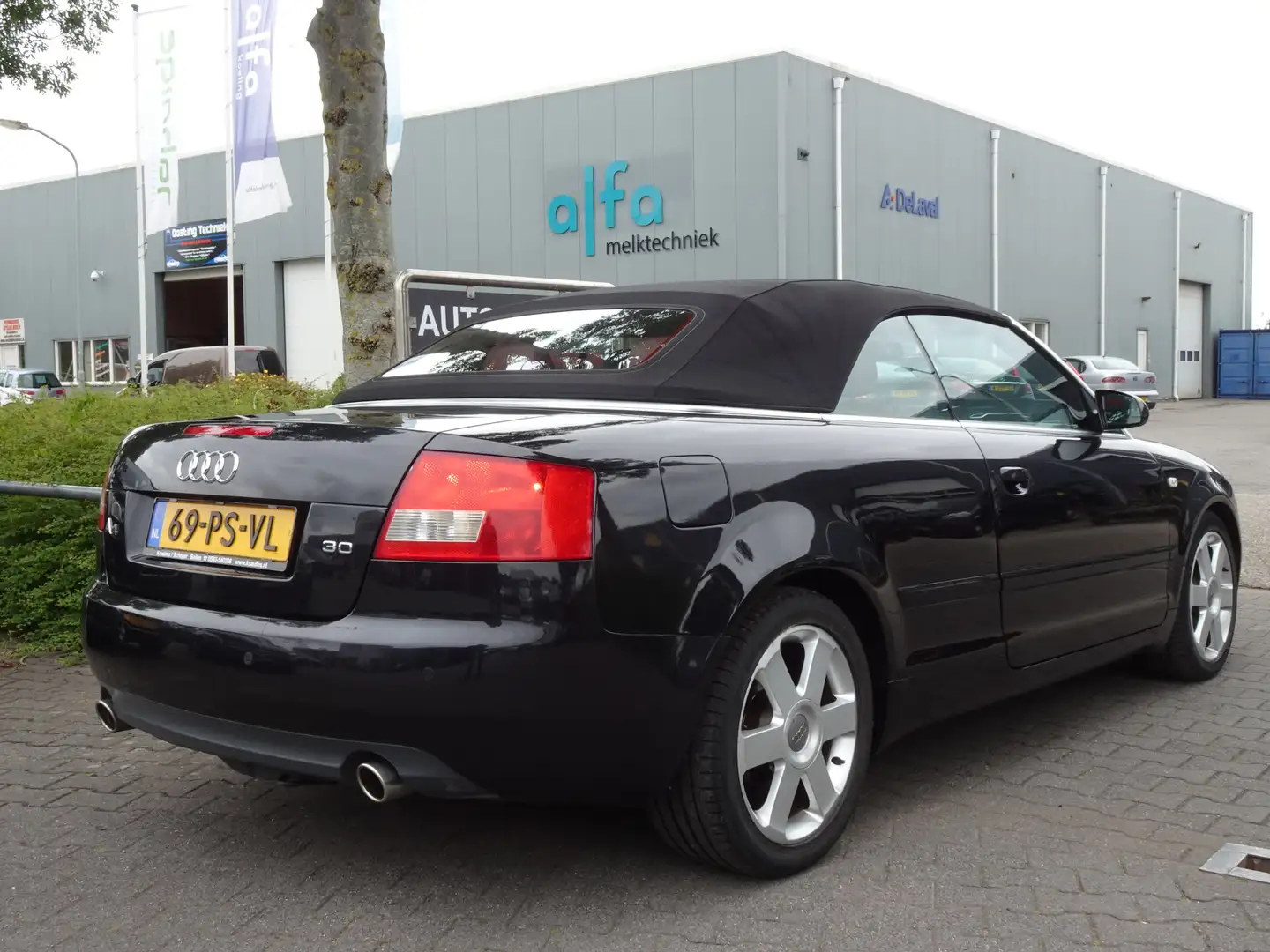 Audi A4 Cabriolet 3.0 V6 Pro Line Autom Noir - 2