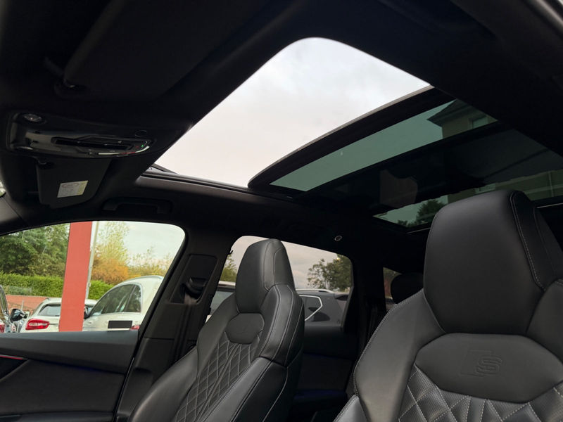 Audi Q7 50 TDI quattro competition plus — photo 15