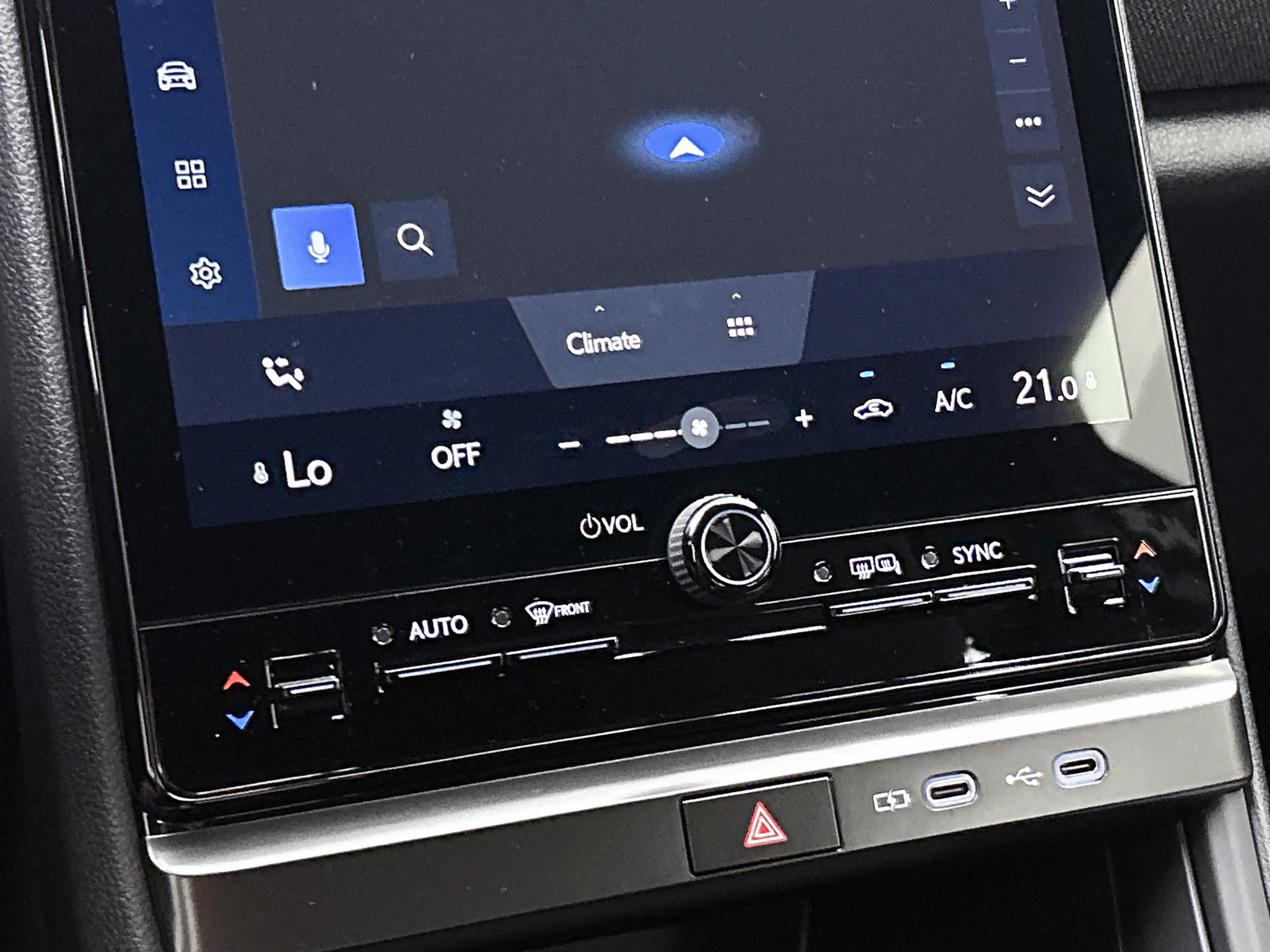 Lexus LBX 2WD | Apple CarPlay / Android Auto (Navigatie) | — photo 9