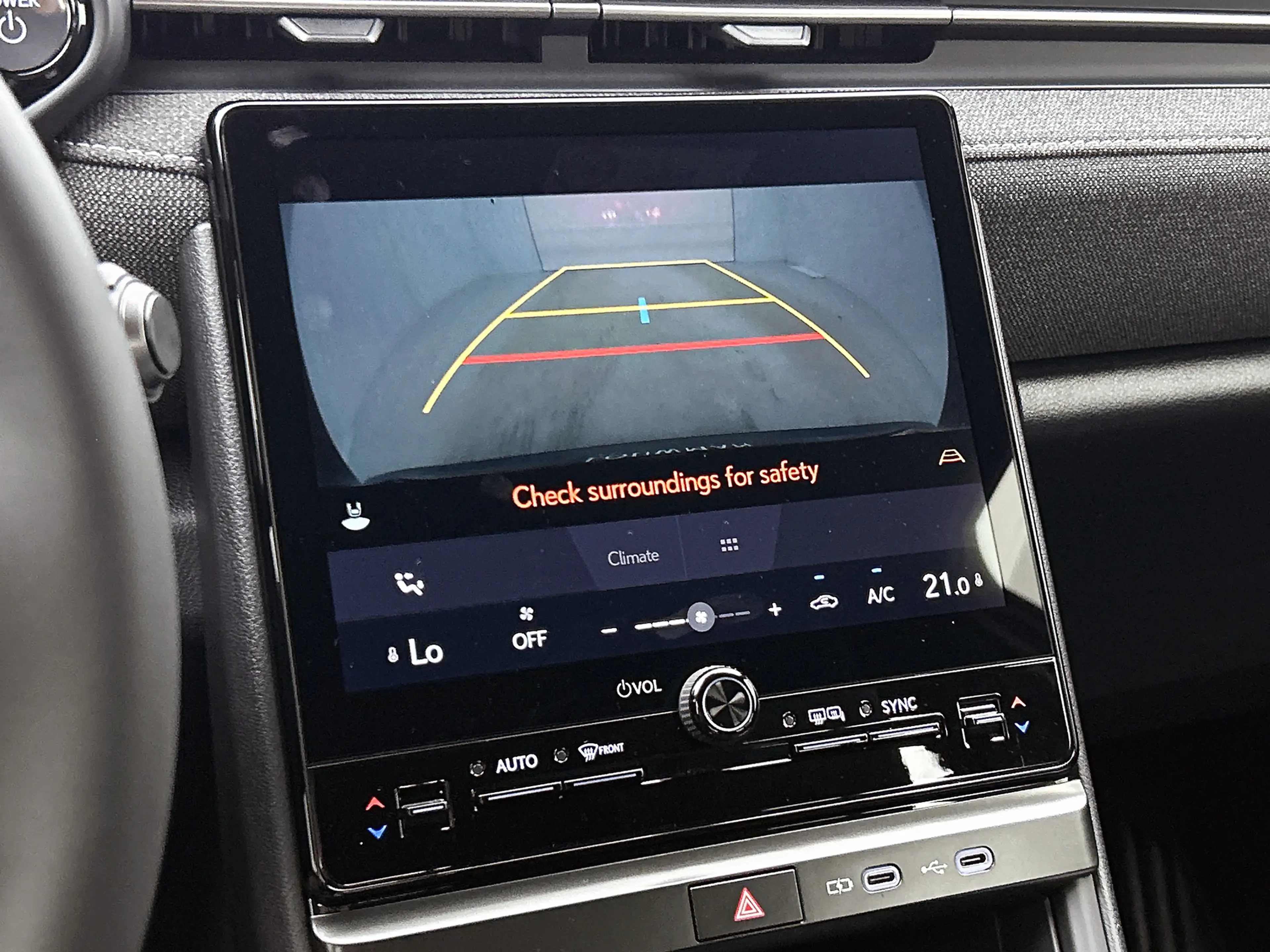 Lexus LBX 2WD | Apple CarPlay / Android Auto (Navigatie) | — photo 8