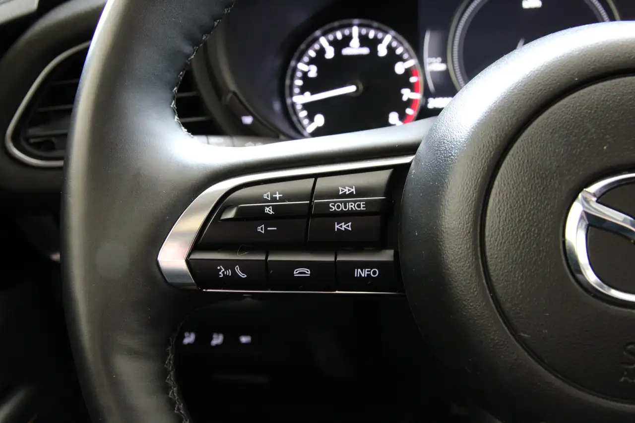 Mazda CX-30 снимка Mazda CX-30