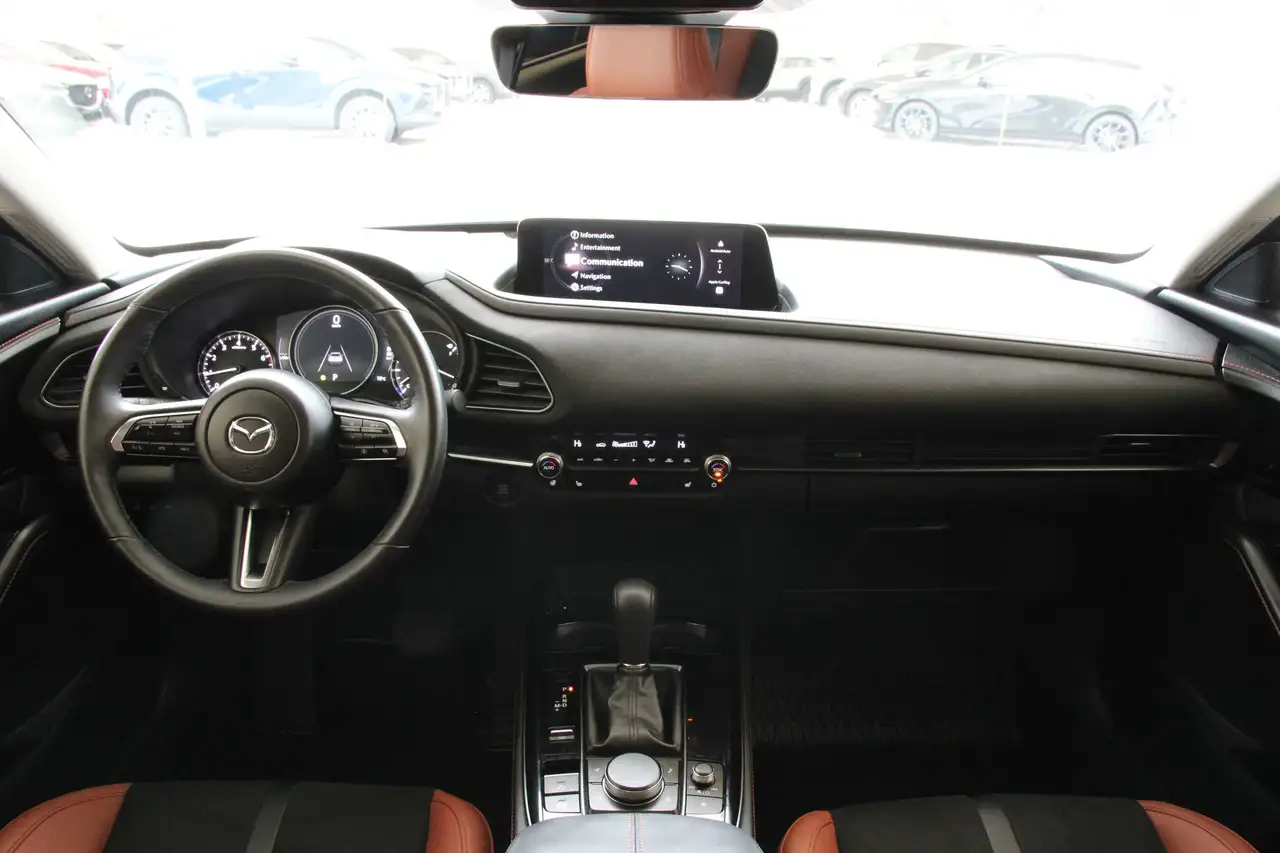Mazda CX-30 снимка Mazda CX-30