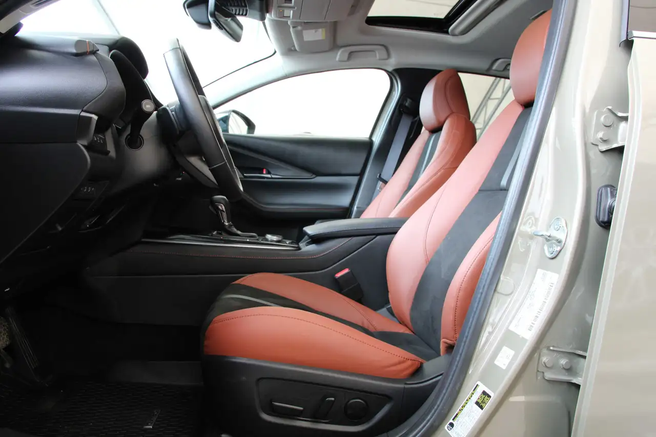 Mazda CX-30 снимка Mazda CX-30