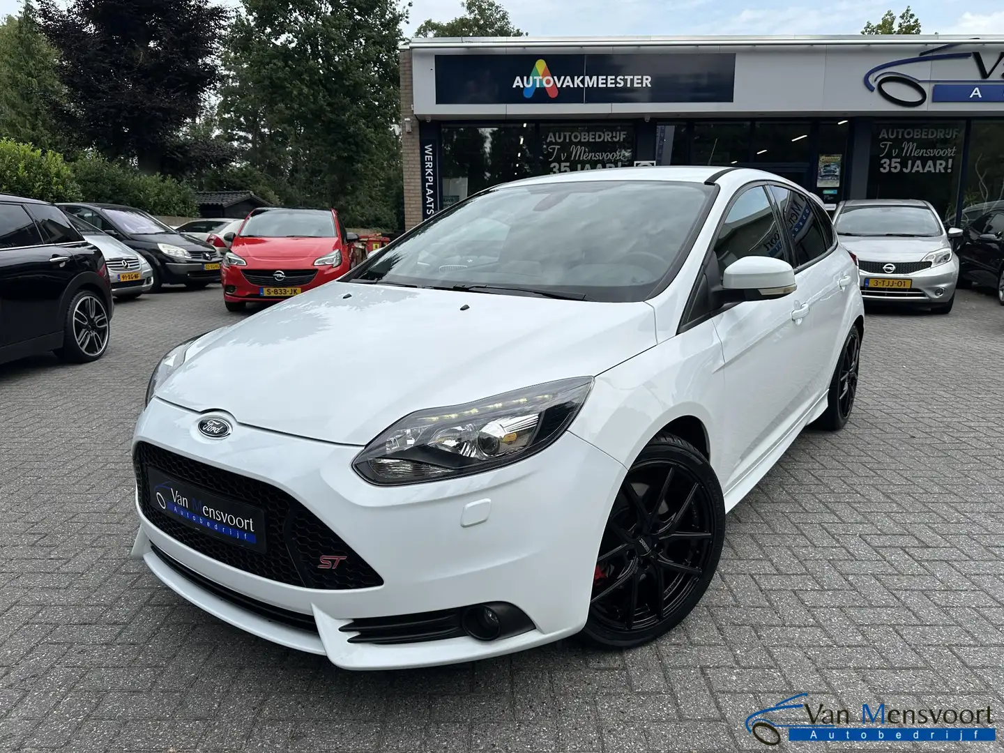 Ford Focus 2.0 EcoBoost 250PK ST-3 80dKM!|Leder|Recaro|Navi|X Blanco - 1