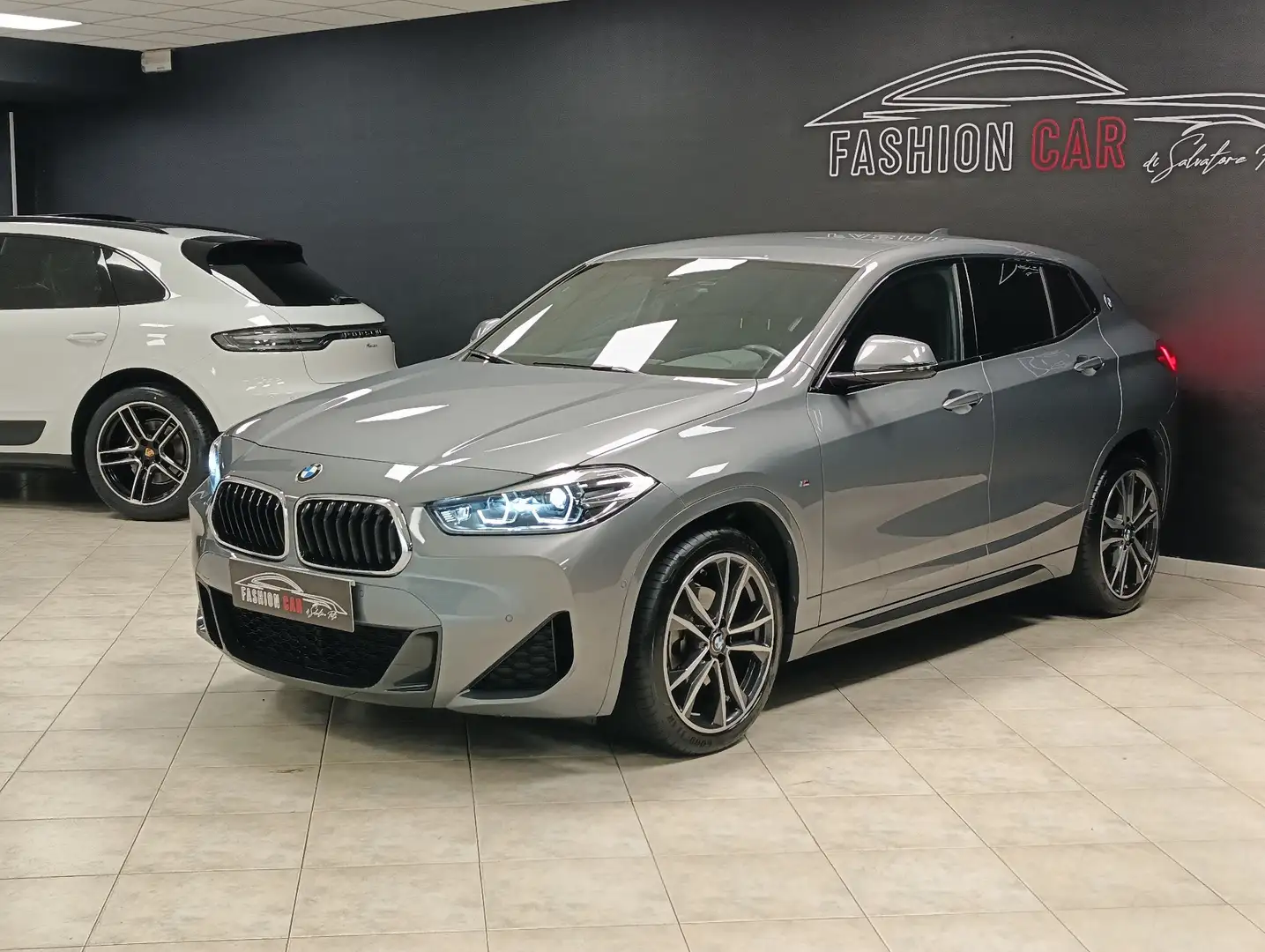 BMW X2 X2 F39 xdrive18d Msport auto Gris - 2