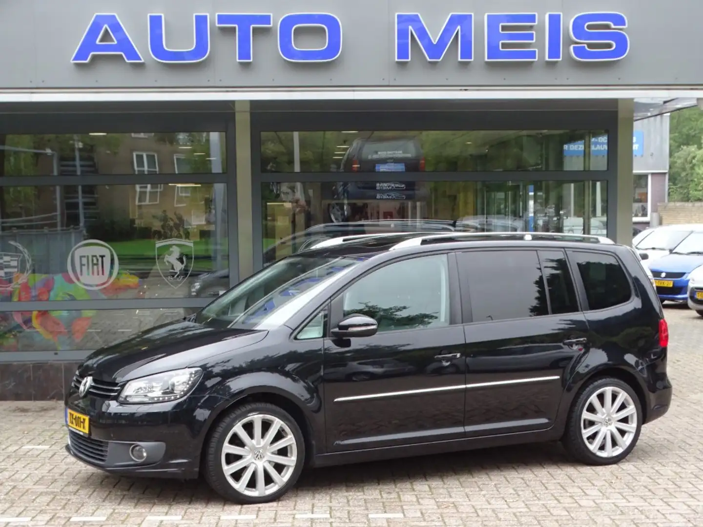Volkswagen Touran 1.4 TSI Highline Panoramadak Leder Navi Camera Cli Noir - 1
