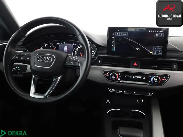 Audi A4 view 11