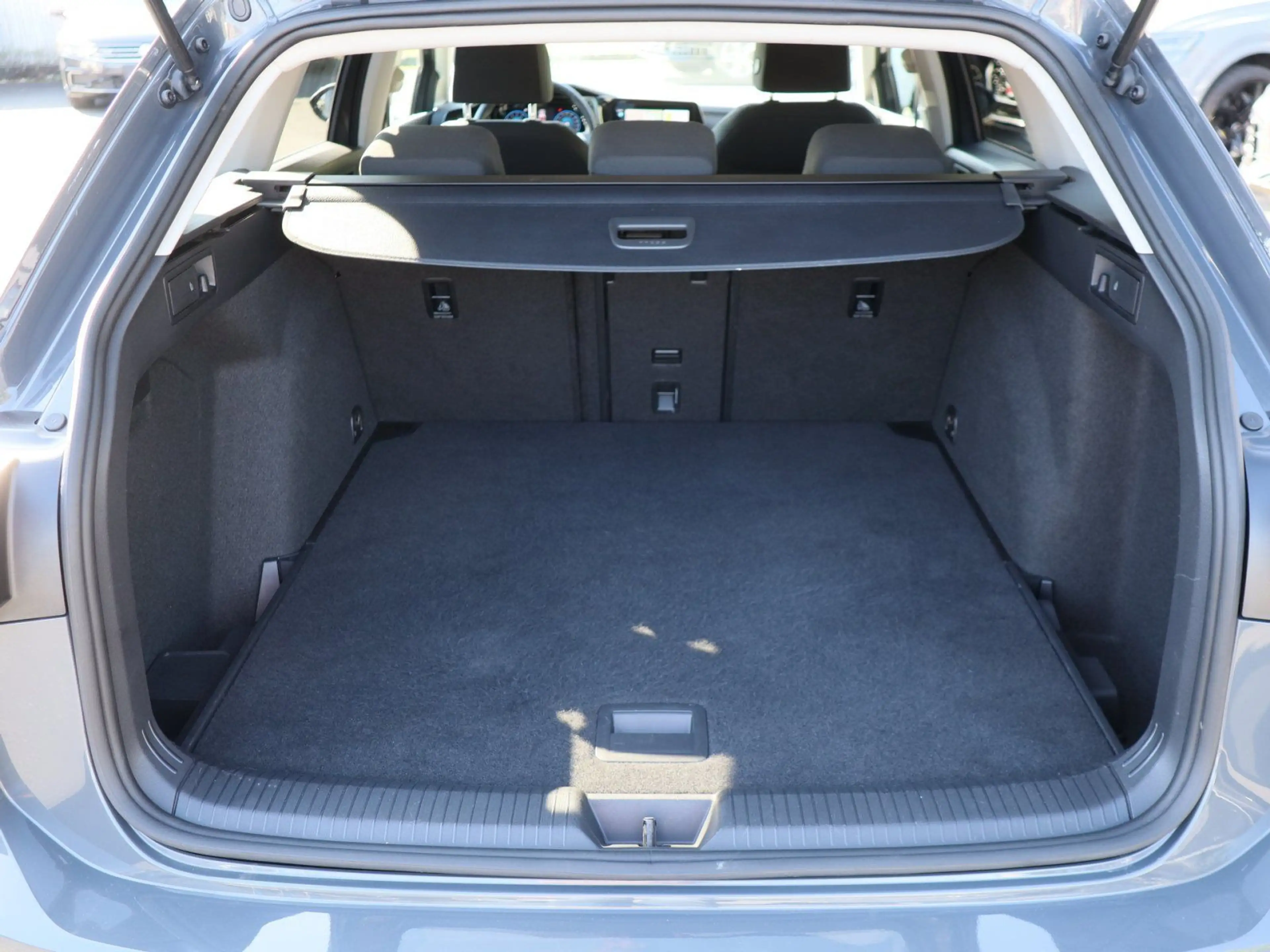 Volkswagen Golf Variant Golf VIII Variant nza 1.0TSI Navi TravelAssist K — photo 11