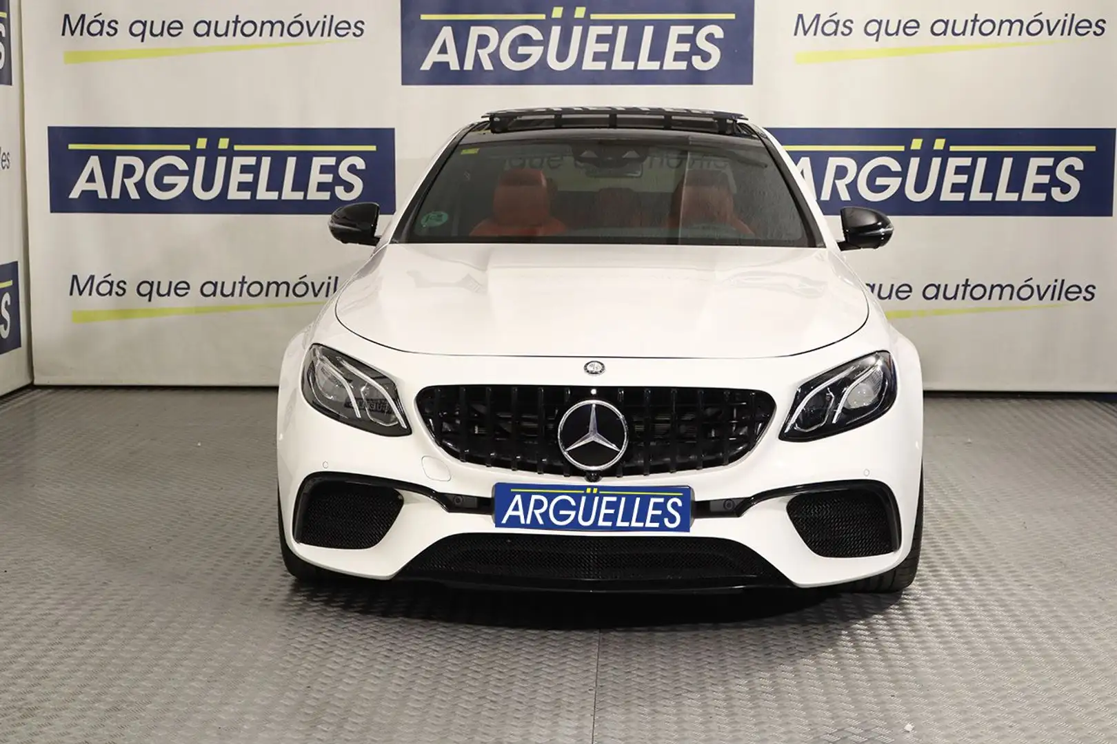 Mercedes-Benz E 63 AMG S 4MATIC 612cv Blanco - 2
