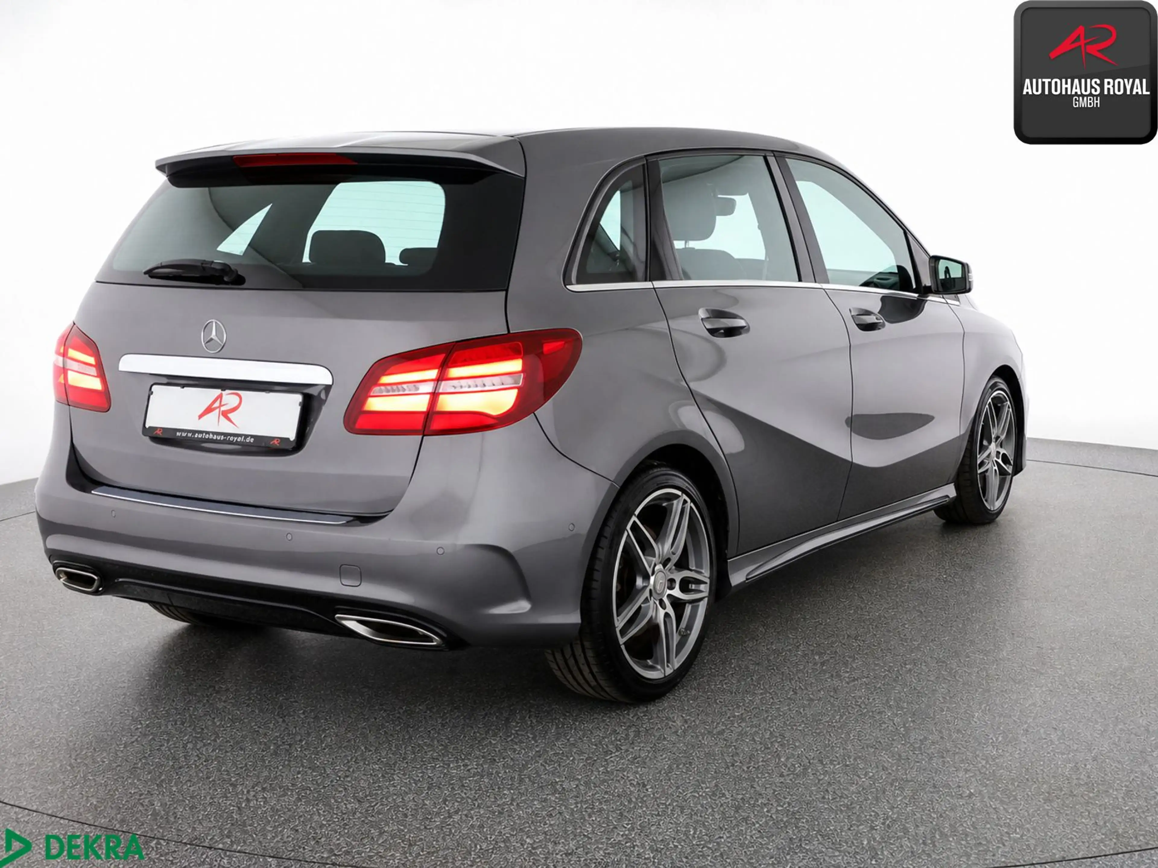 Mercedes-Benz B 220 B 220 d 4MATIC AMG AKT.PARKLENKASSIST,TEMPOMAT — photo 5