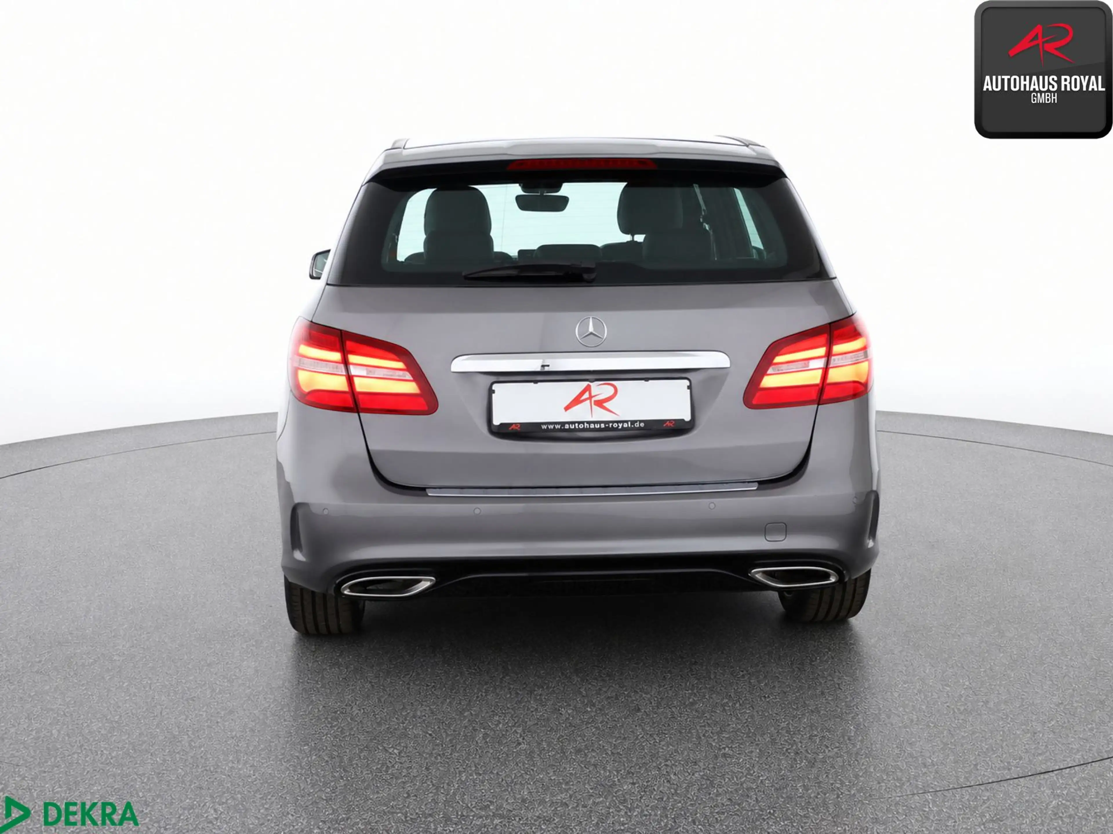 Mercedes-Benz B 220 B 220 d 4MATIC AMG AKT.PARKLENKASSIST,TEMPOMAT — photo 4