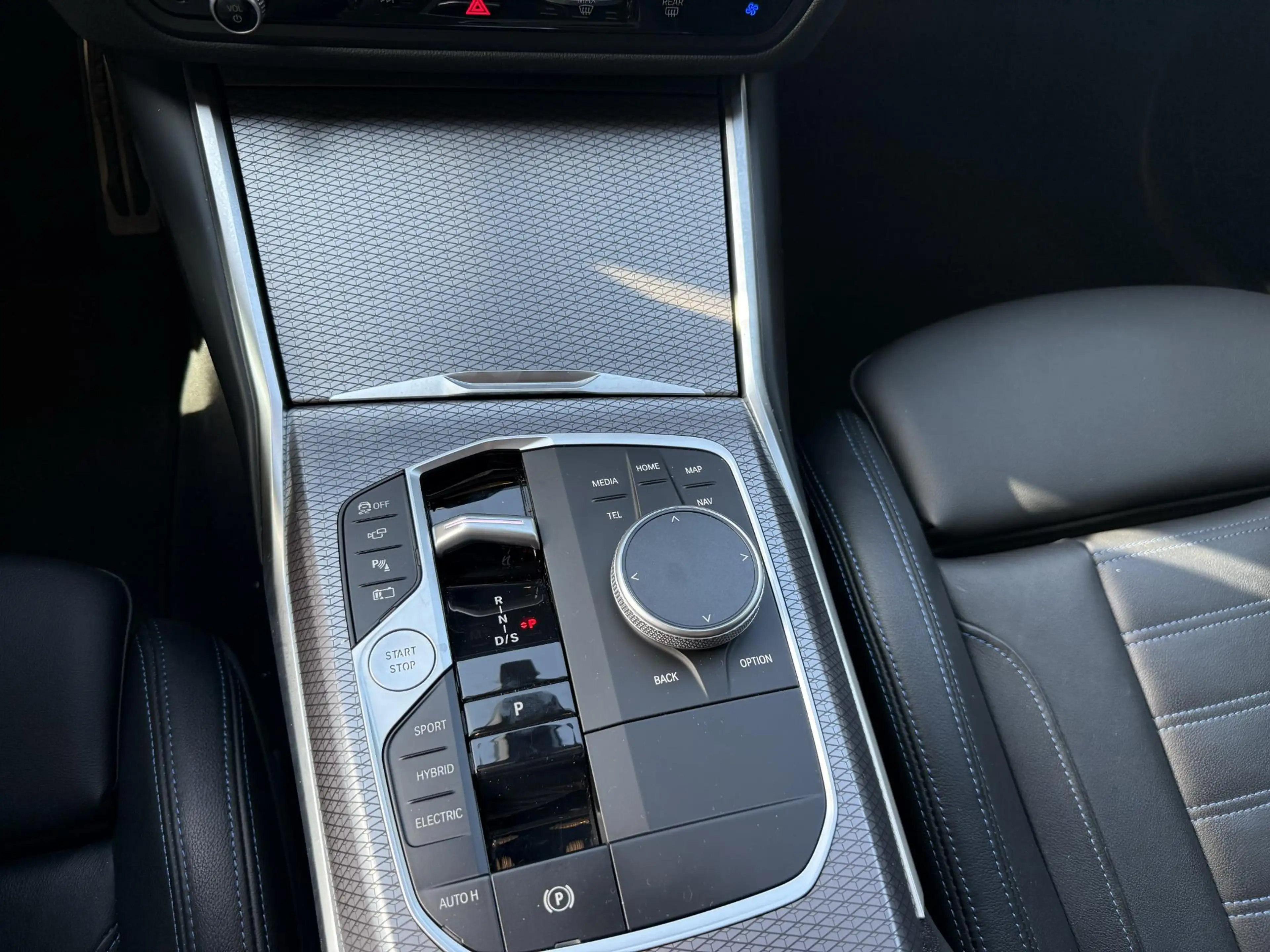 BMW 330 3-serie 330e M SPORT | BTW | 360 | ACC | HEADUP | — photo 21
