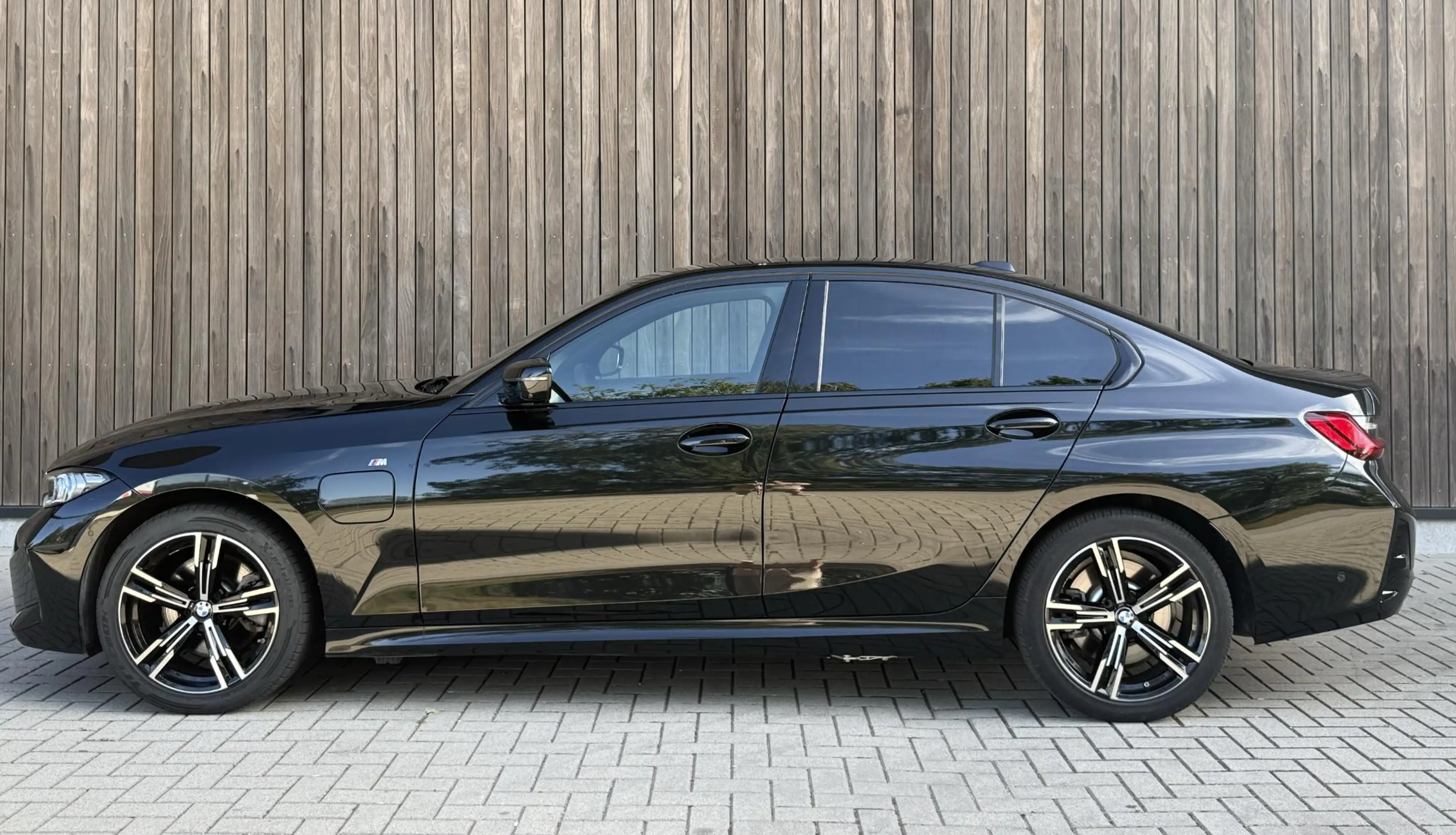 BMW 330 3-serie 330e M SPORT | BTW | 360 | ACC | HEADUP | — photo 36