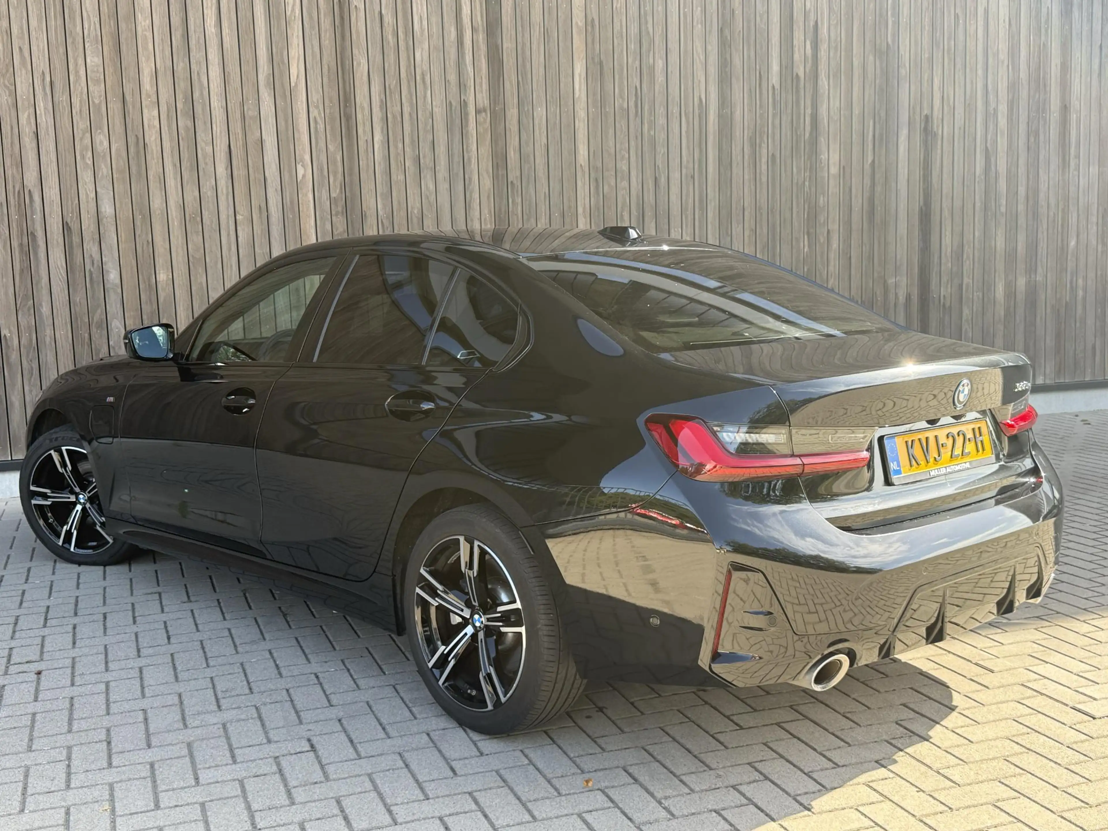 BMW 330 3-serie 330e M SPORT | BTW | 360 | ACC | HEADUP | — photo 34