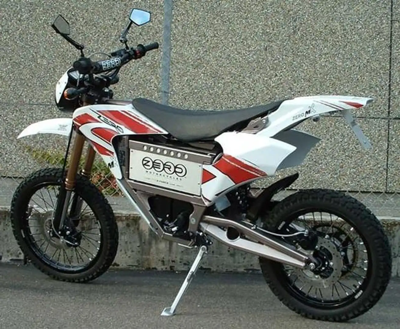 Zero Zero MX MXD E-Bike für Straße & Gelände Weiß - 1