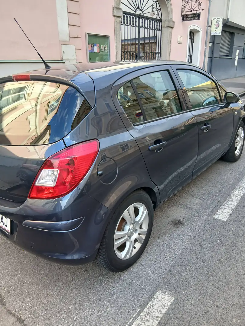 Opel Corsa 1.2 - 1