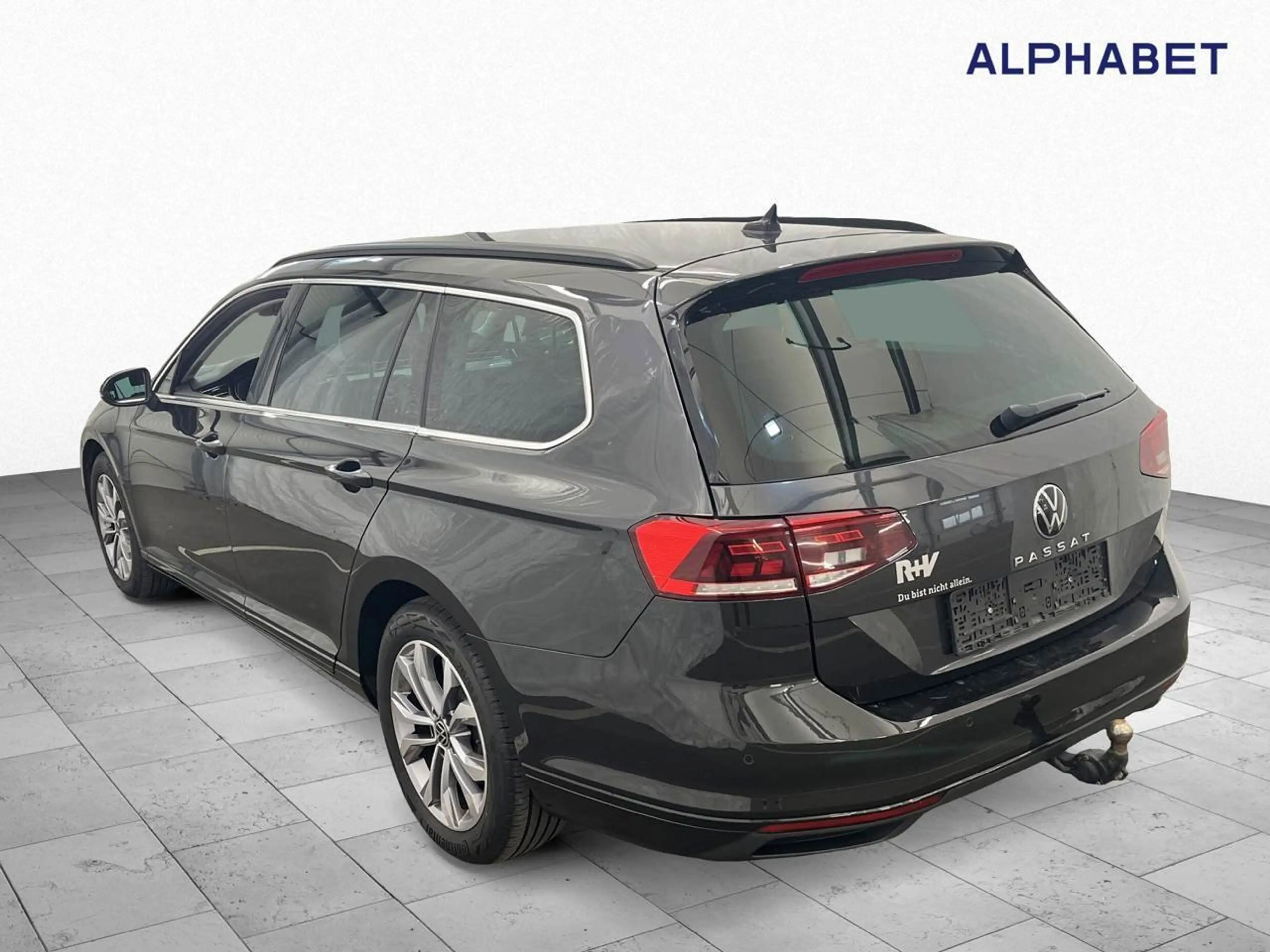 Volkswagen Passat Variant 2.0 TDI Business 360° AHK ACC — photo 9