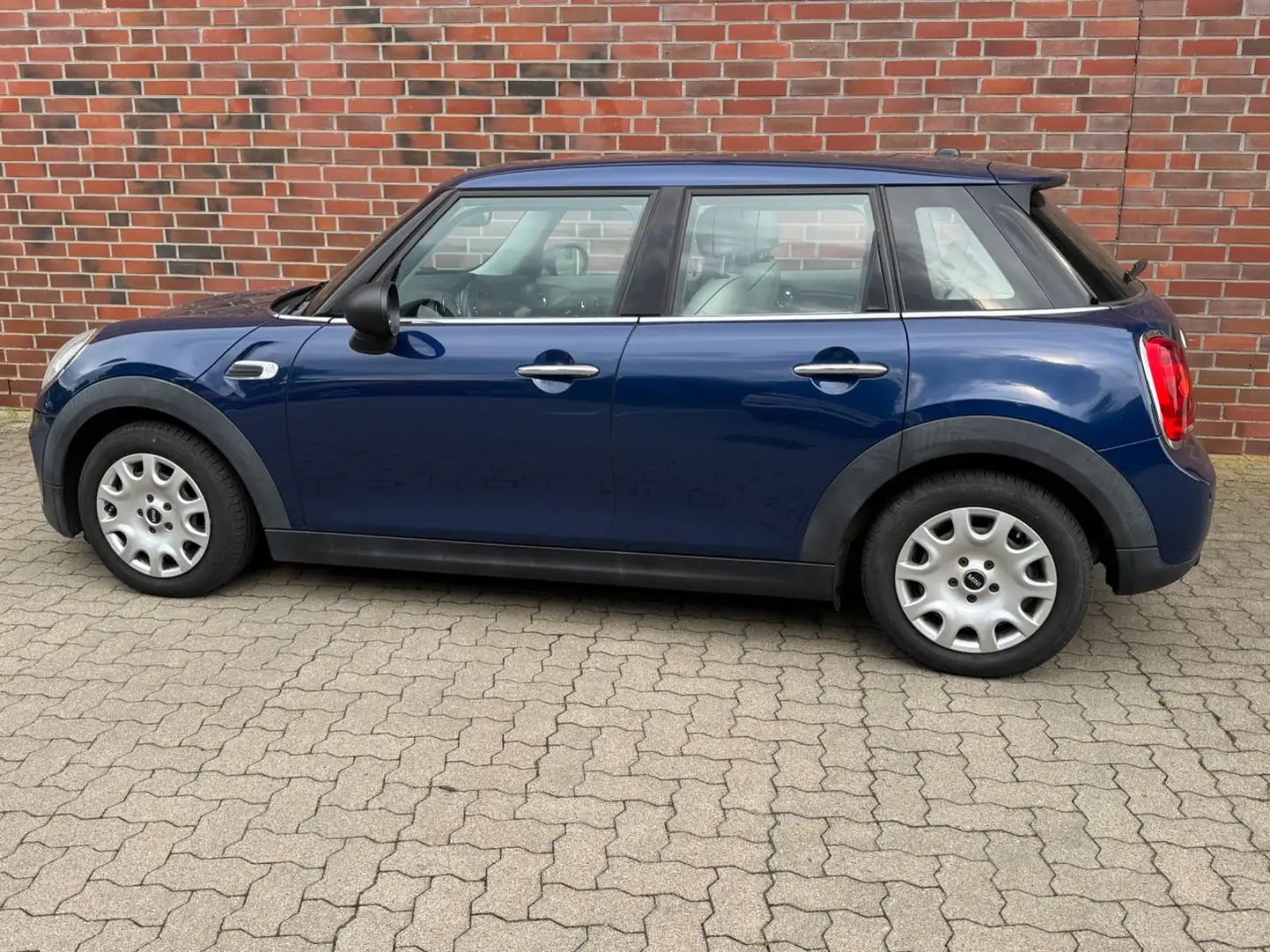 MINI One One Blau - 1