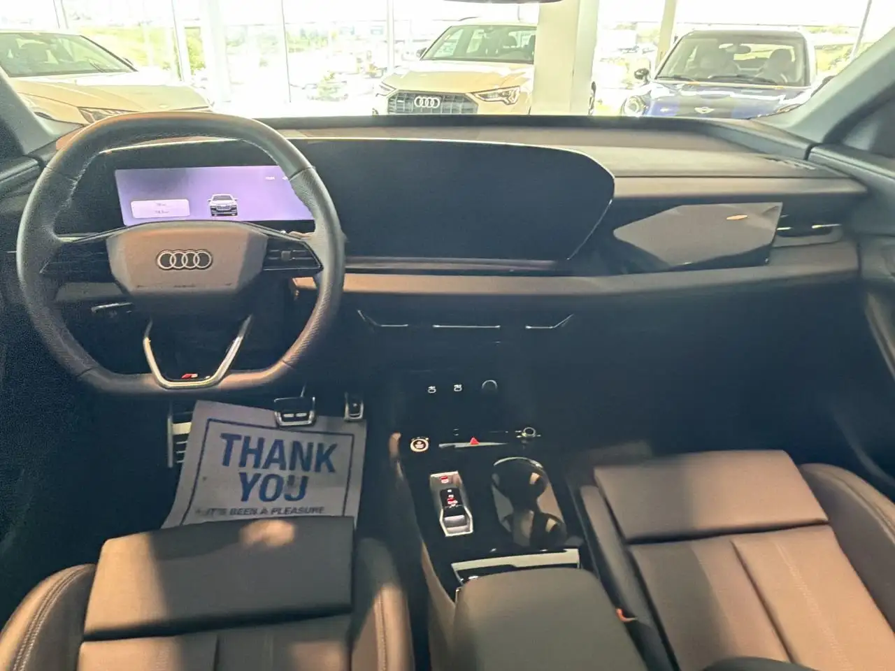 Audi Q6 e-tron снимка Audi Q6 e-tron