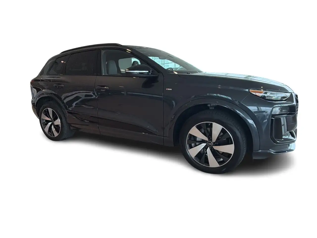 Audi Q6 e-tron снимка Audi Q6 e-tron
