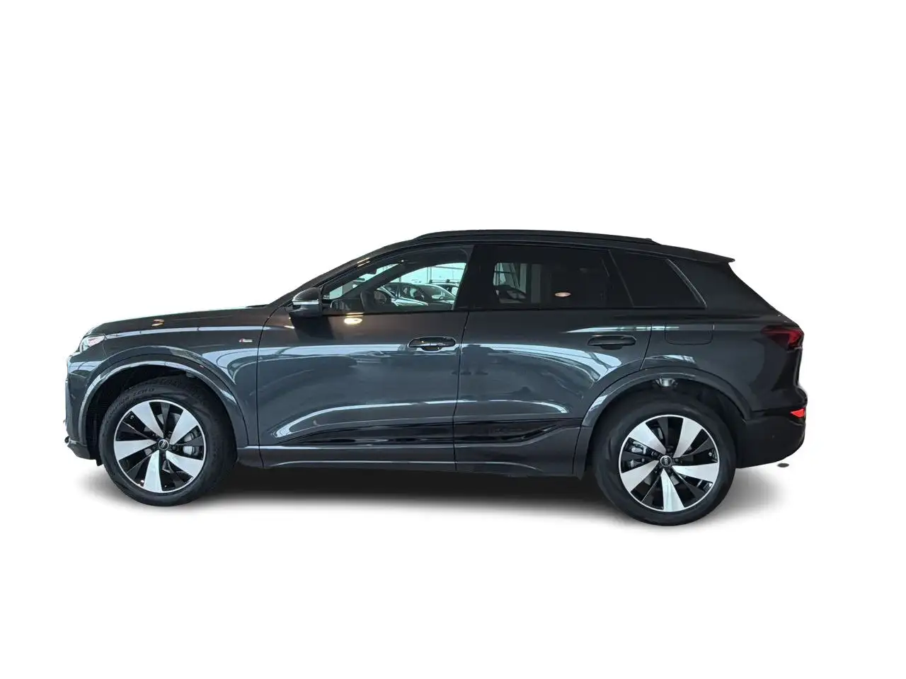 Audi Q6 e-tron снимка Audi Q6 e-tron