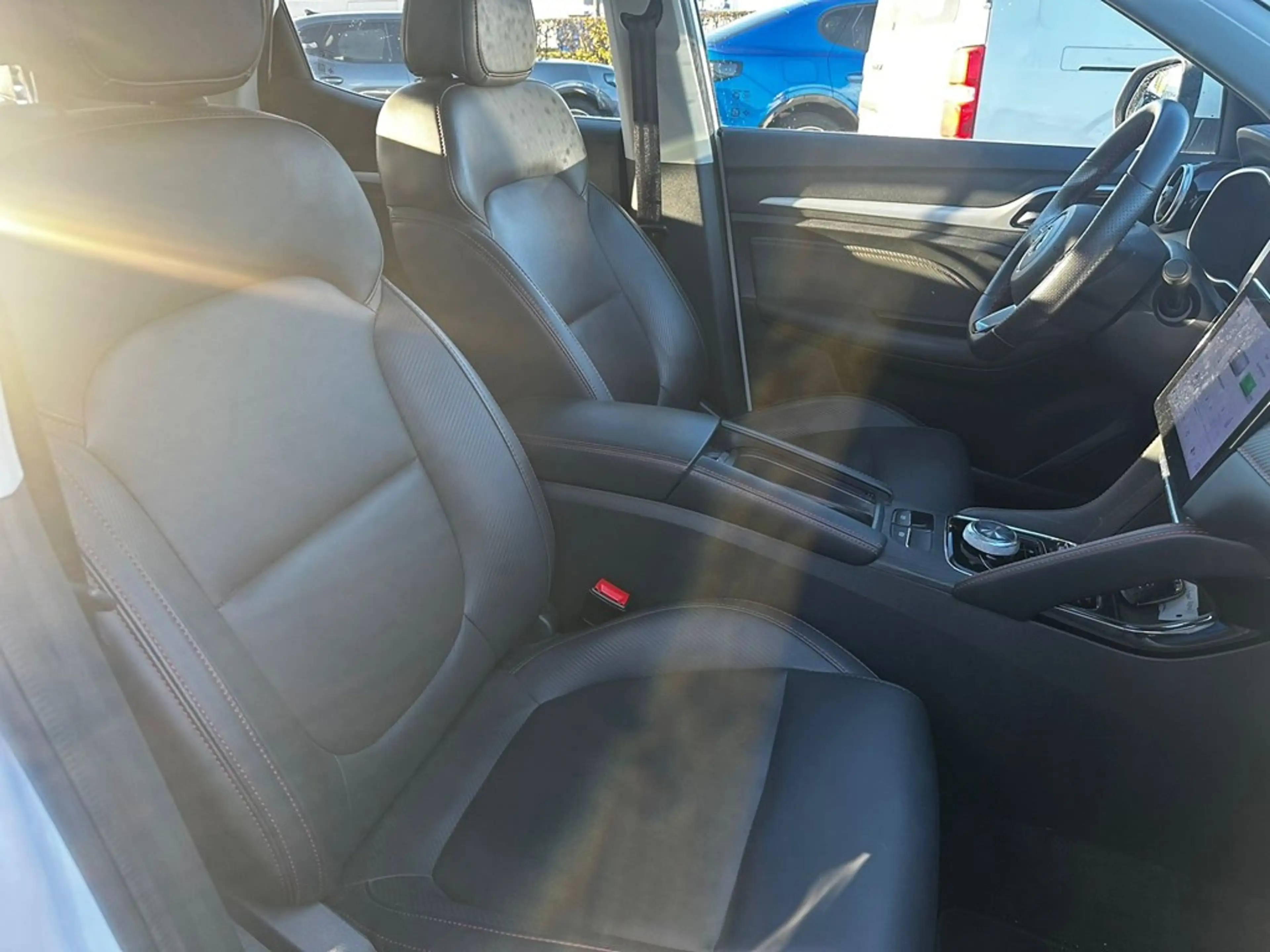 MG ZS Enkel voor professionele verkoop — photo 10