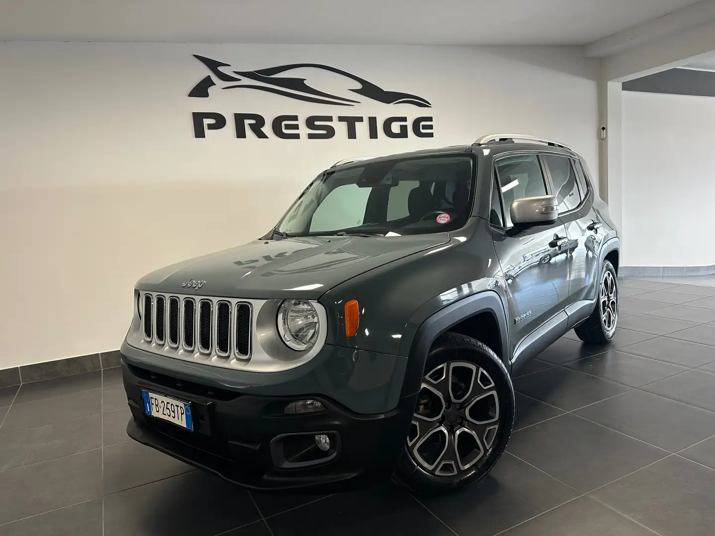 Jeep Renegade RENEGADE 1.6 MJT 120CV LIMITED NEOPATENTATI UNIPRO Grigio - 1