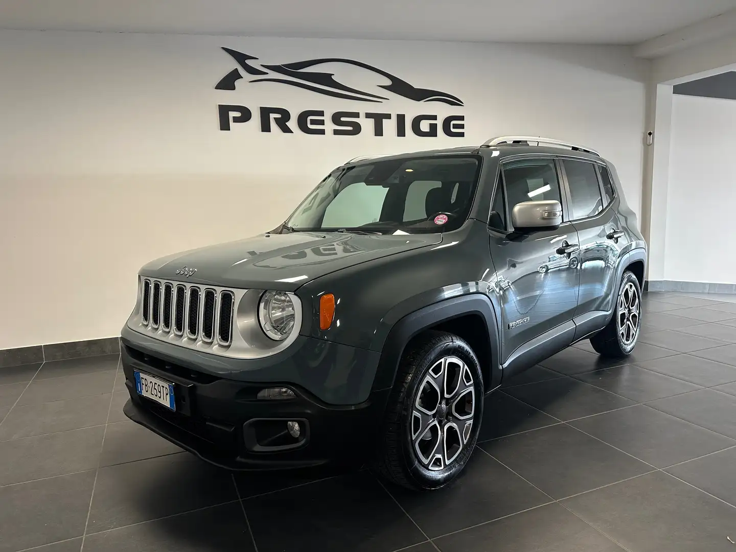 Jeep Renegade RENEGADE 1.6 MJT 120CV LIMITED NEOPATENTATI UNIPRO Grigio - 2