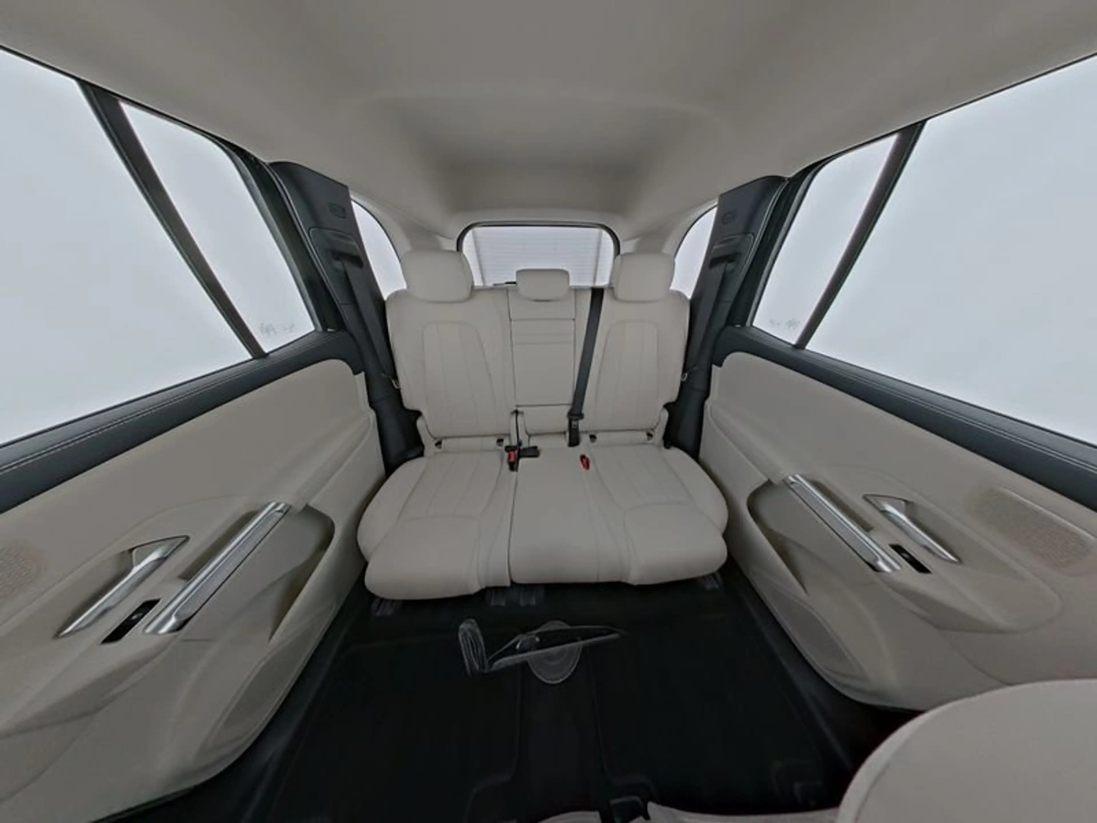 Mercedes-Benz EQB 350 4M Progressive AHK/Dist/AMG 20"/Tot/Kame — photo 8