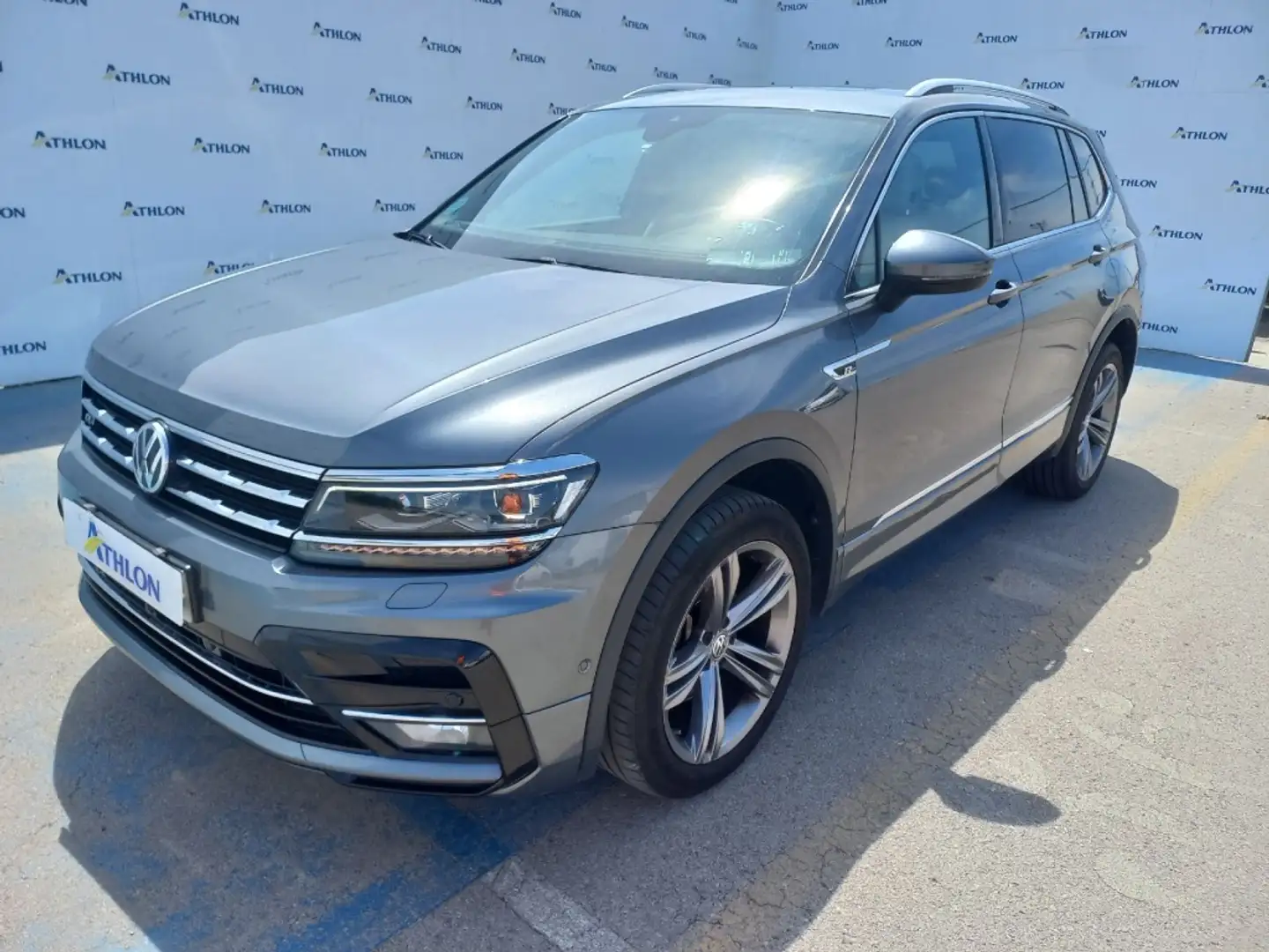 Volkswagen Tiguan Allspace 2.0TDI Sport 4M DSG 110kW Gris - 1