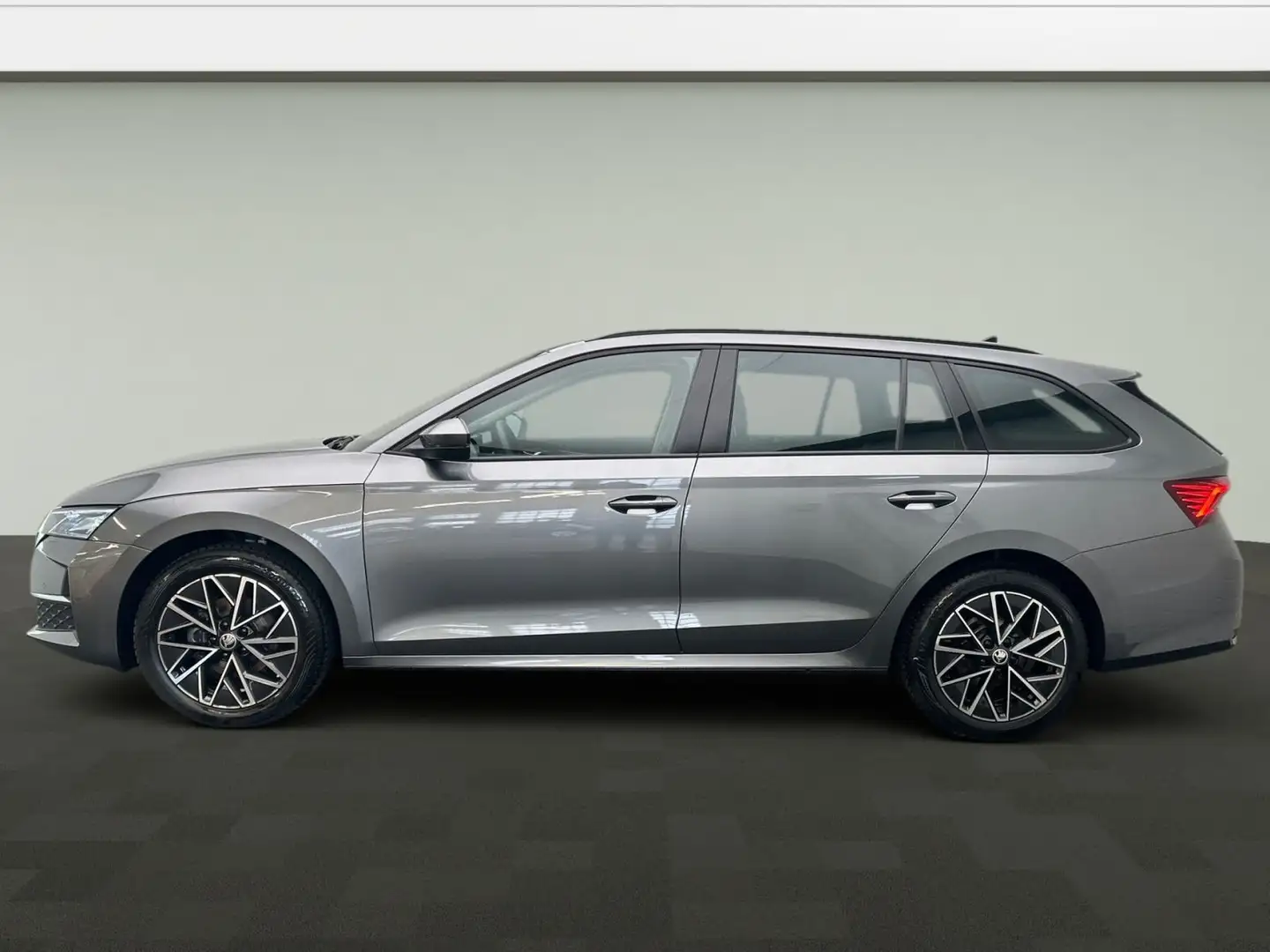 Skoda Octavia Combi Selection 2.0TDI 110kW*DSG*NAVI*MA Grijs - 2