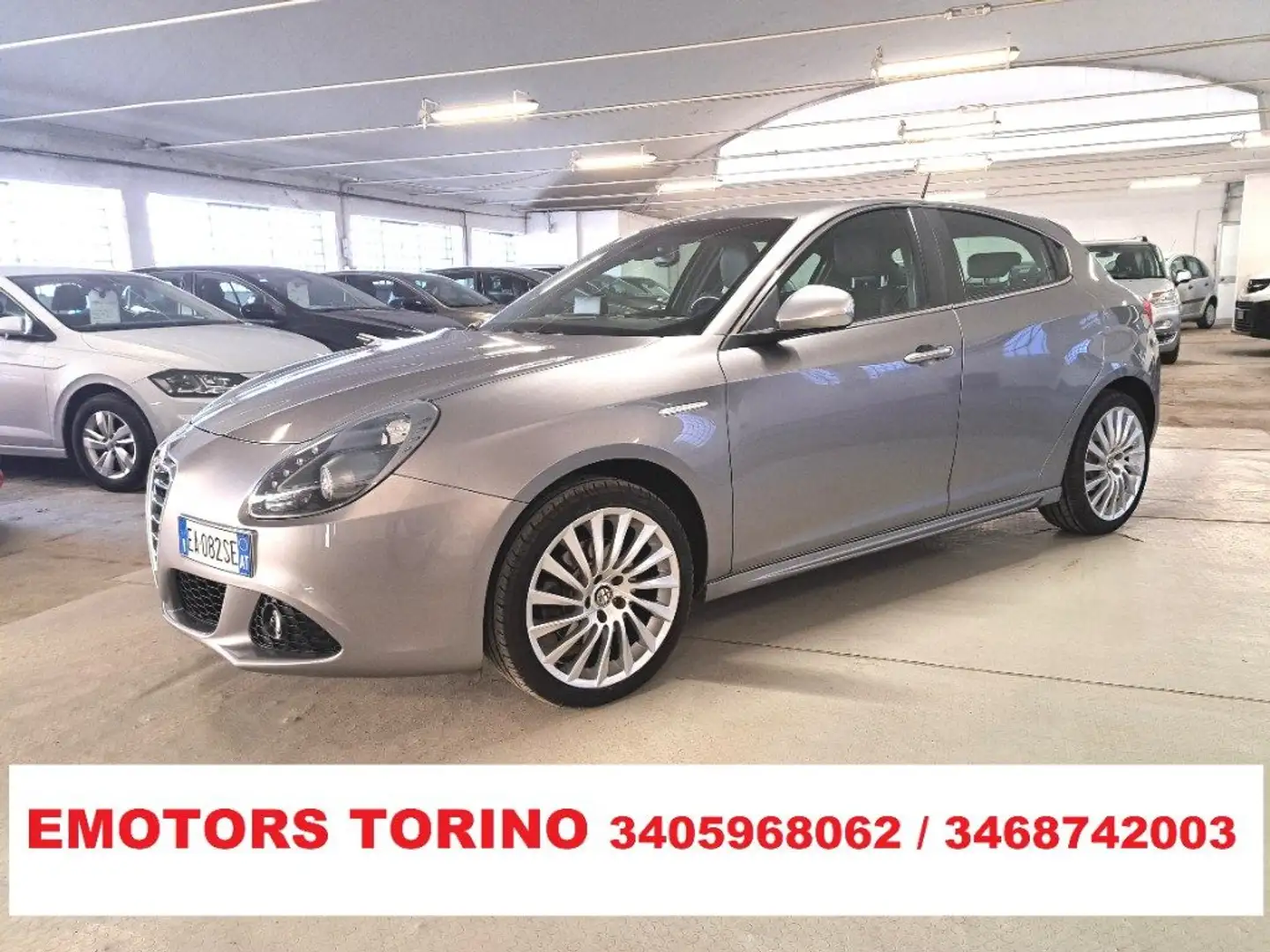 Alfa Romeo Giulietta 1.4 Turbo MultiAir Exclusive Gris - 2