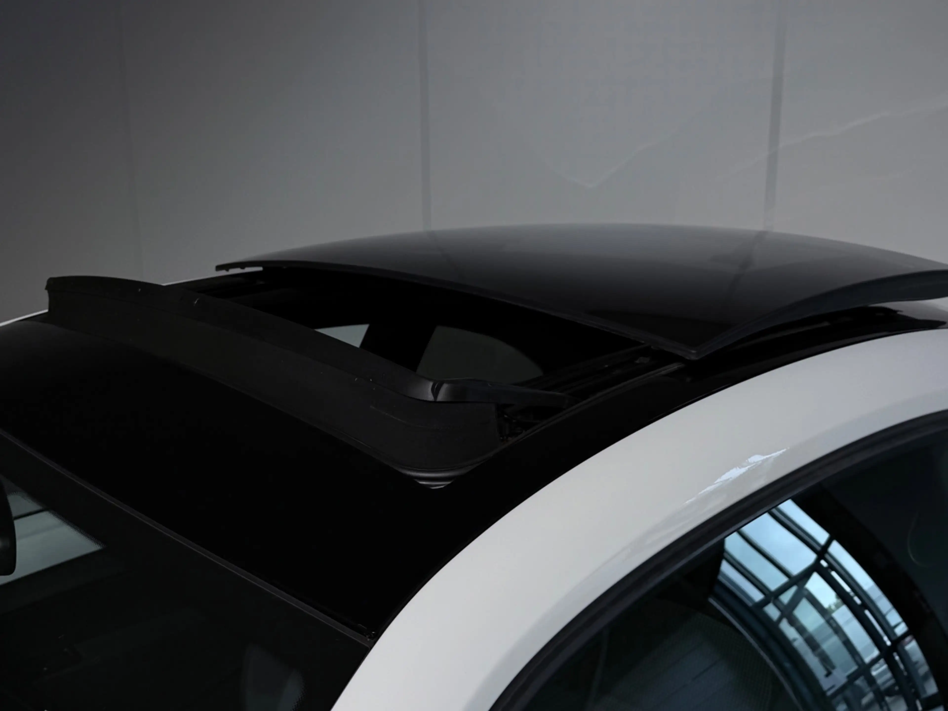 Volkswagen Beetle 1.4 TSI Sport Cup Edtion R-Line /Clima/Cruise/PANO — photo 8