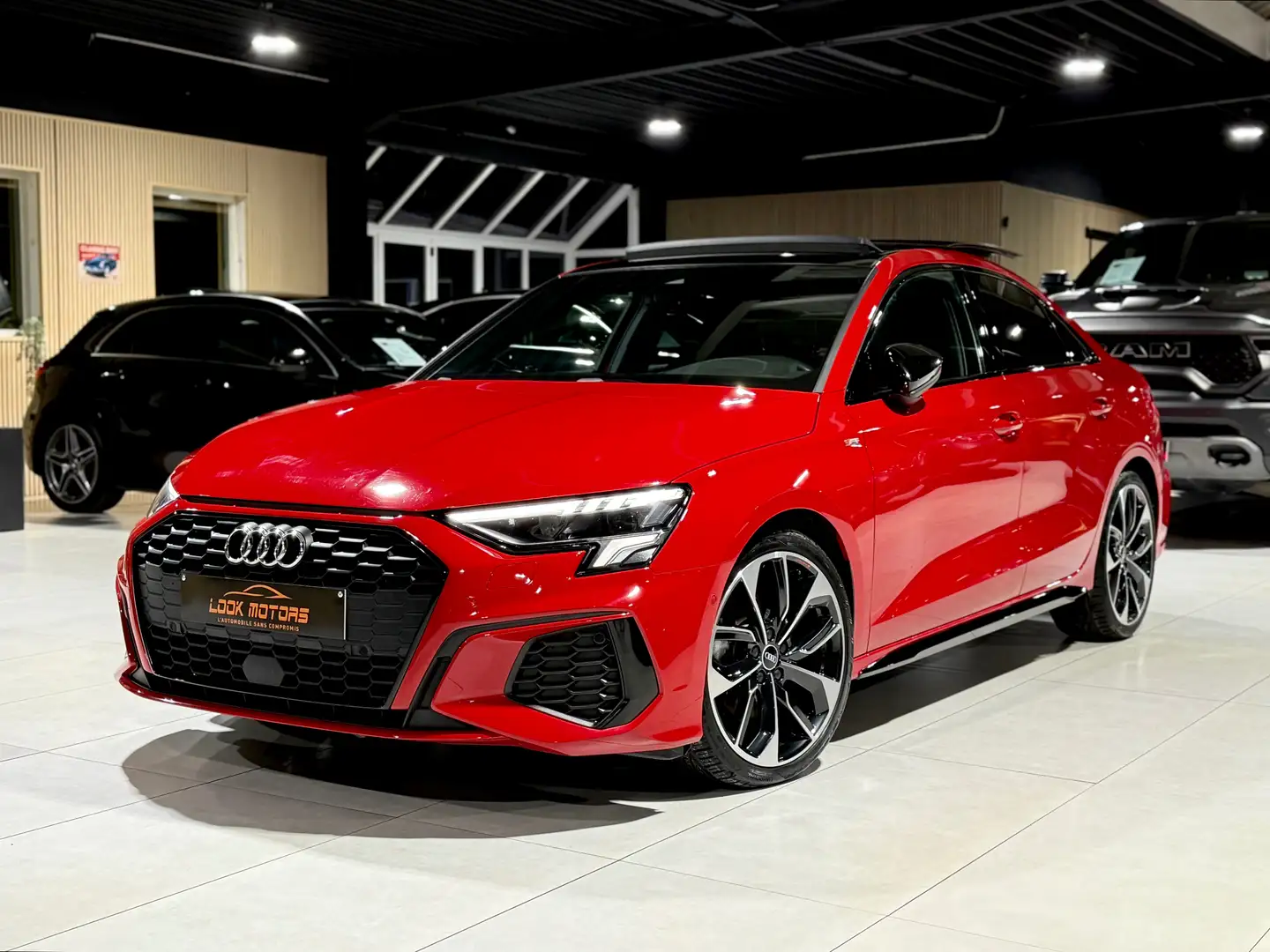 Audi A3 S line 35TFSI S tronic 150cv Cockpit Pano LED FULL Rot - 1