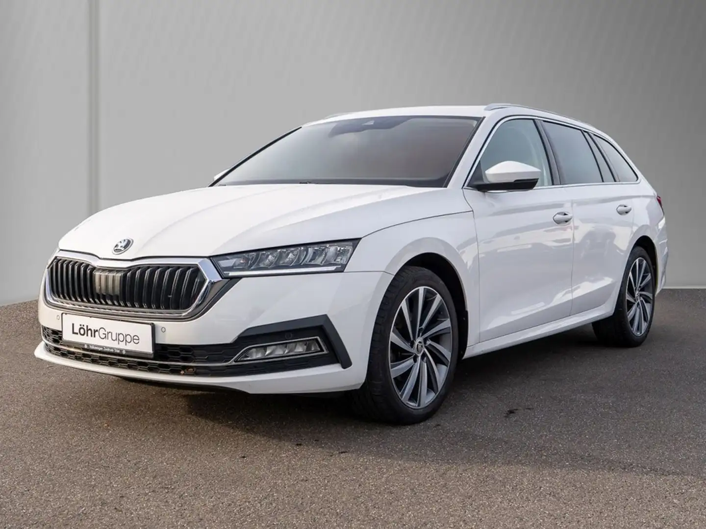 Skoda Octavia Combi 2.0 TDI DSG Style Navi, AHK Weiß - 2
