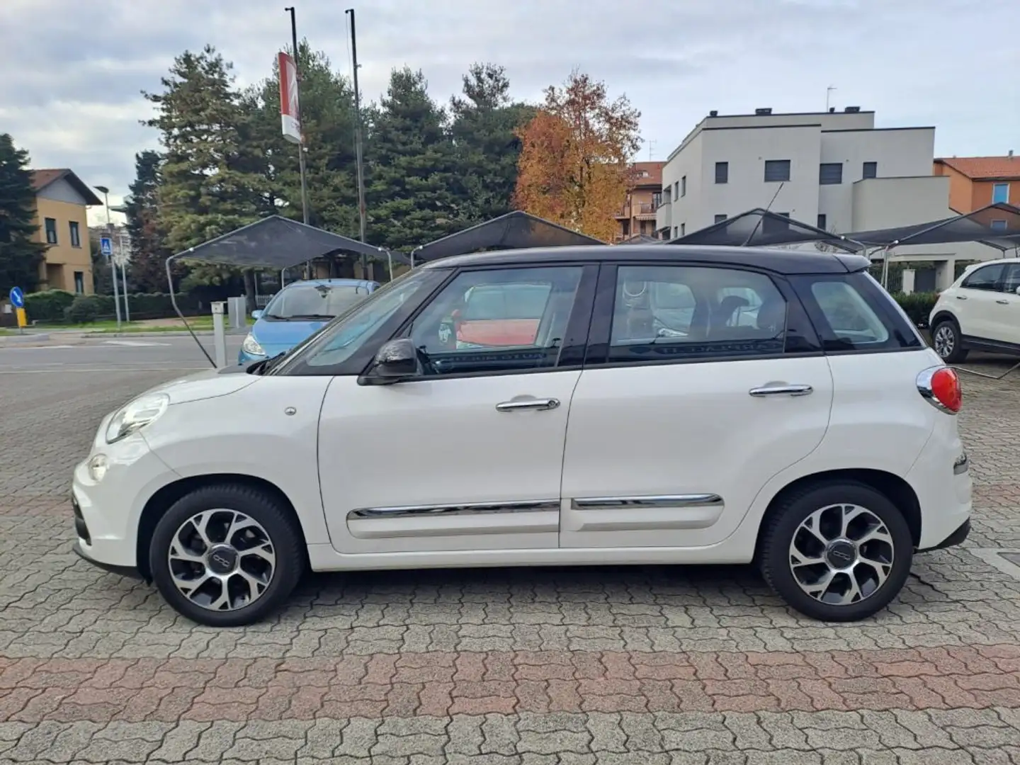 Fiat 500L 1.4 95 CV Lounge Blanc - 2