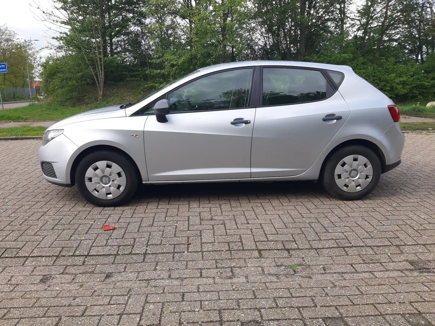 SEAT Ibiza 1.2 12V Reference Zilver - 2