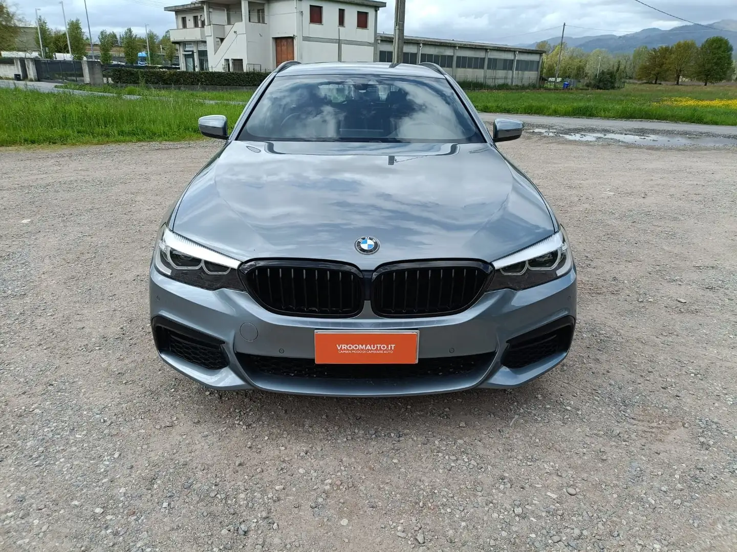 BMW 518 Serie 5 G31 2017 Touring 518d Touring Msport auto Grau - 2