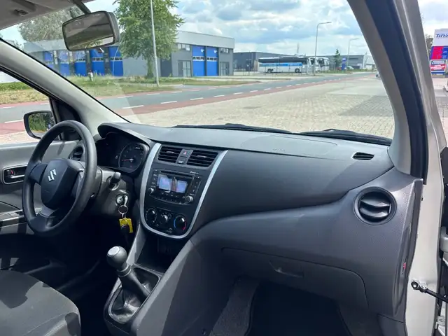 Suzuki Celerio view 3
