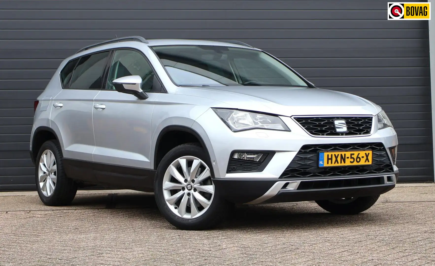 SEAT Ateca 1.4 EcoTSI Style Alcantara/Navi/PDC/Cruise/Clima Grijs - 1