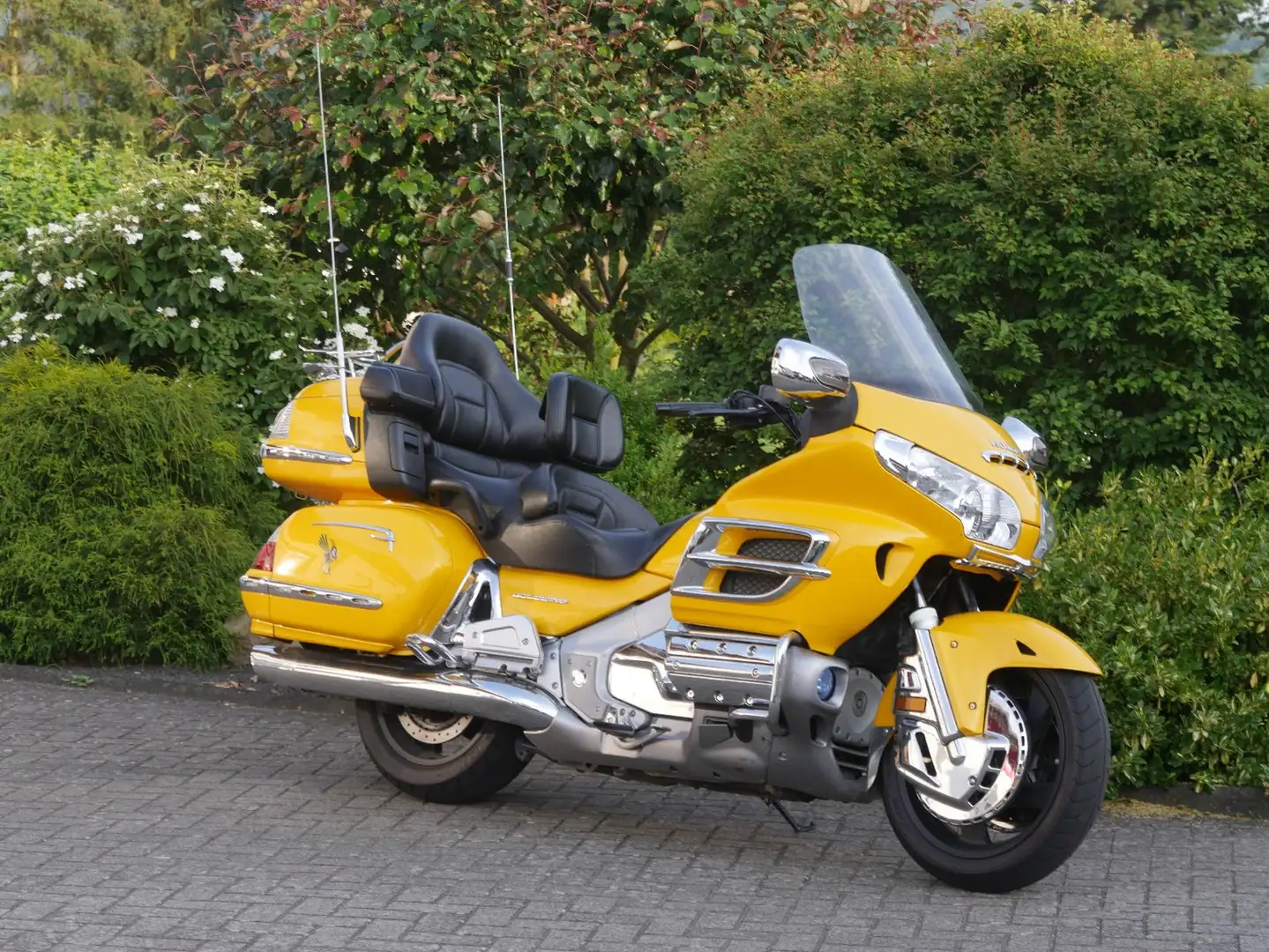 Honda Gold Wing GL 1800 Żółty - 2